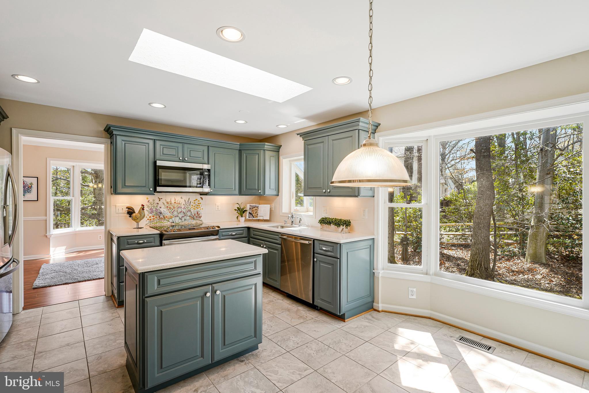 SOUTH RUN OAKS - Residential