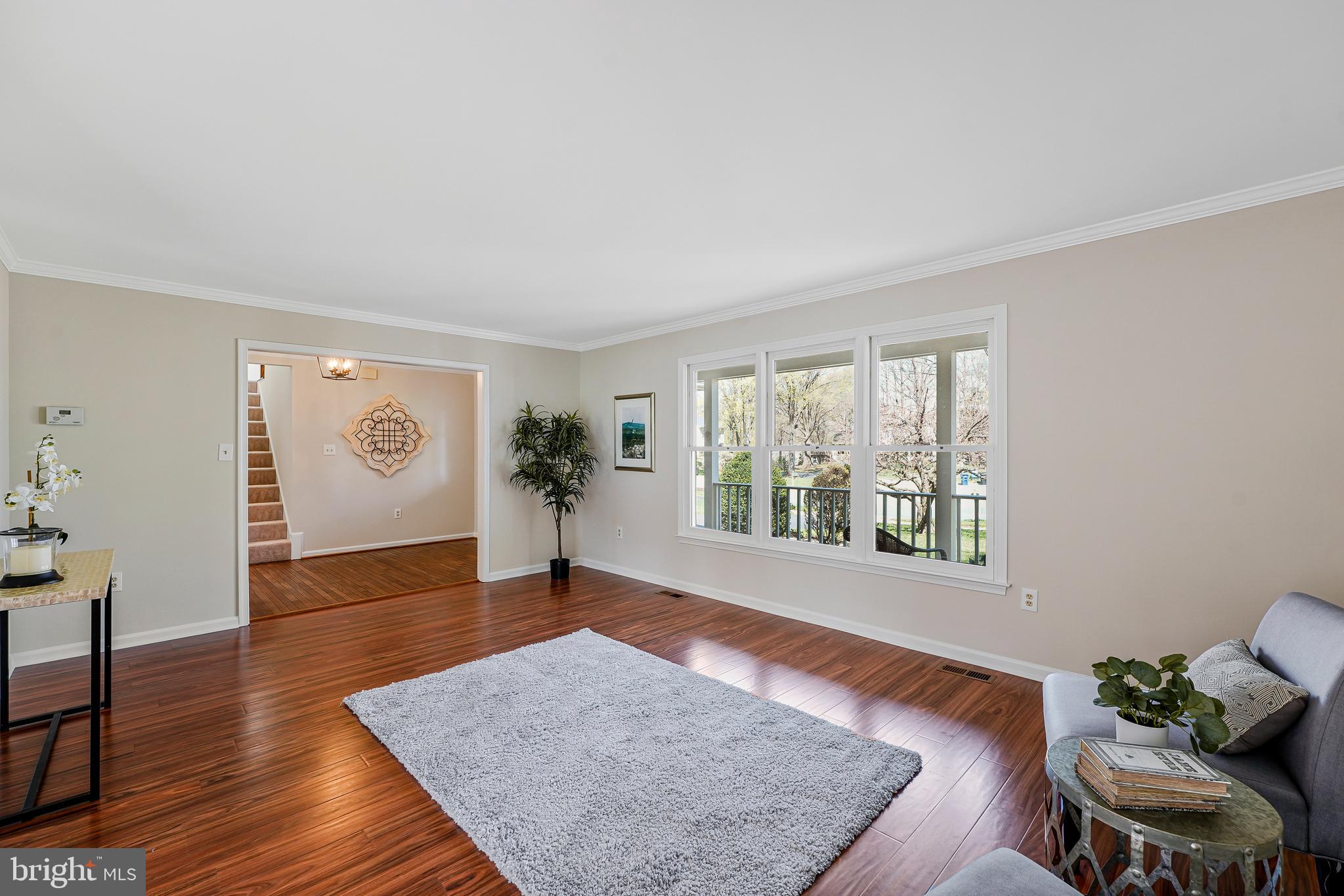 SOUTH RUN OAKS - Residential