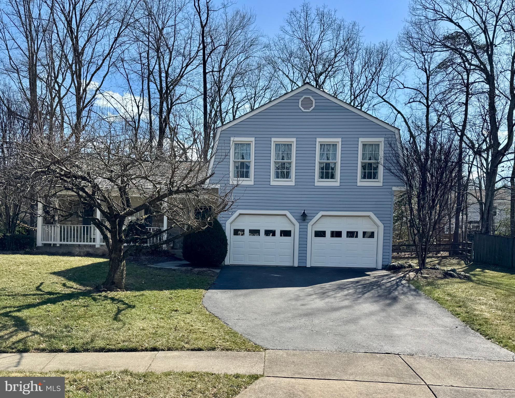 SOUTH RUN OAKS - Residential