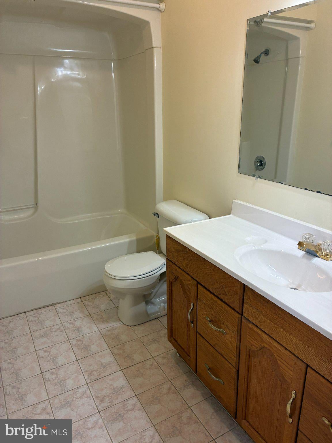 16 CATALPA COURT