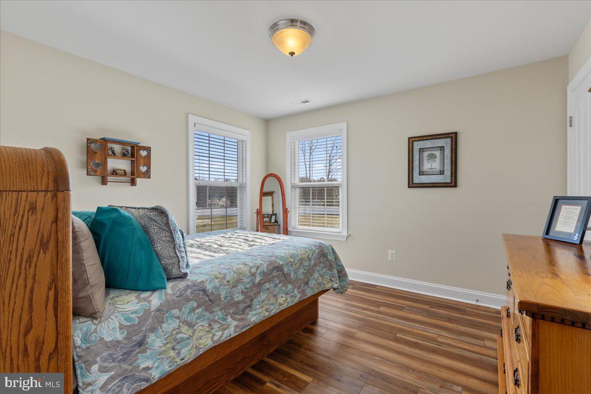 OAKLAND HALL - Residential