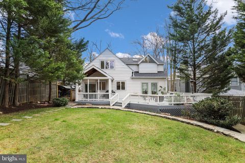 5045 CATHEDRAL AVENUE NW WASHINGTON DC 20016