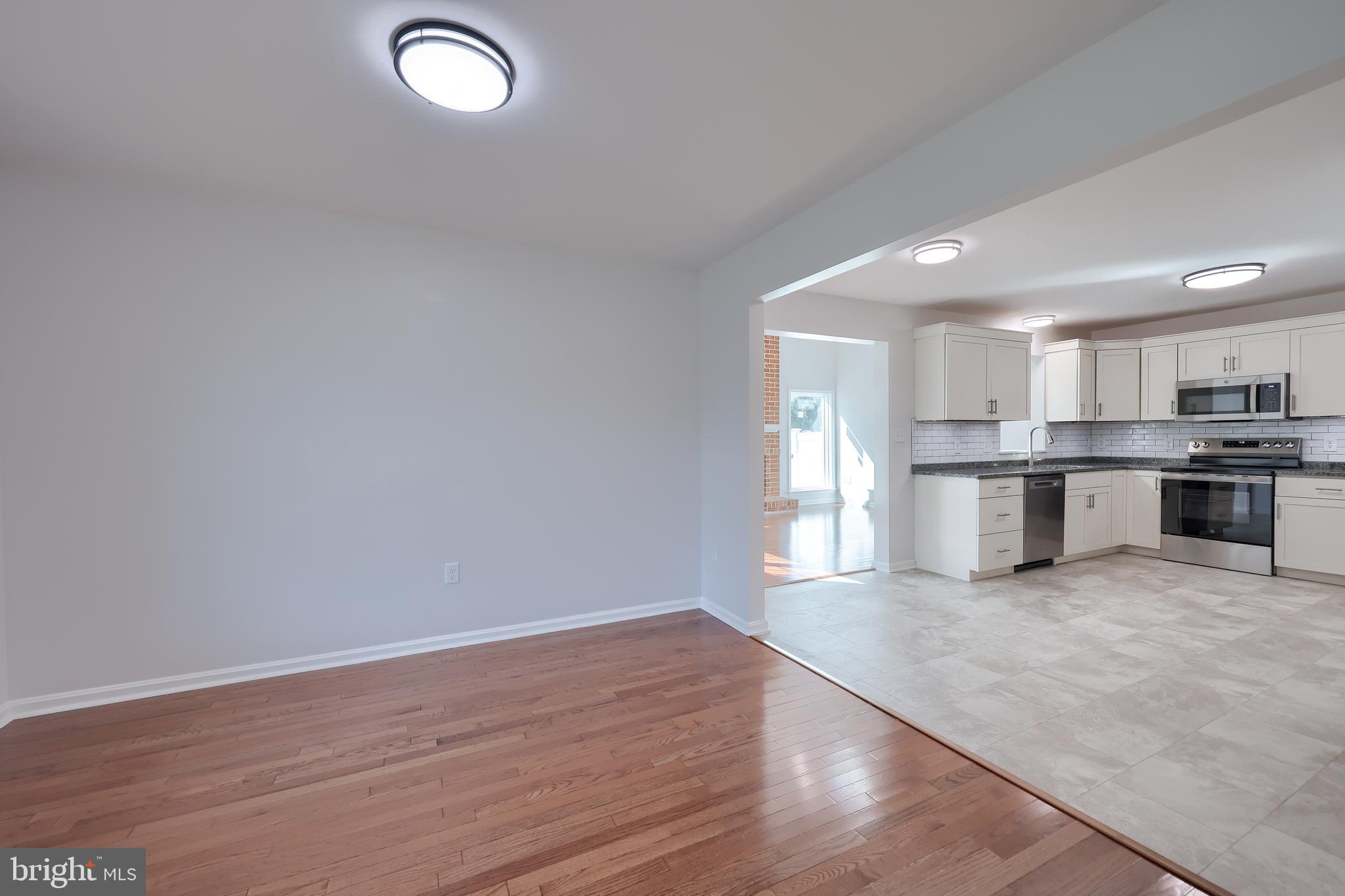 ASHLEA GARDENS - Residential