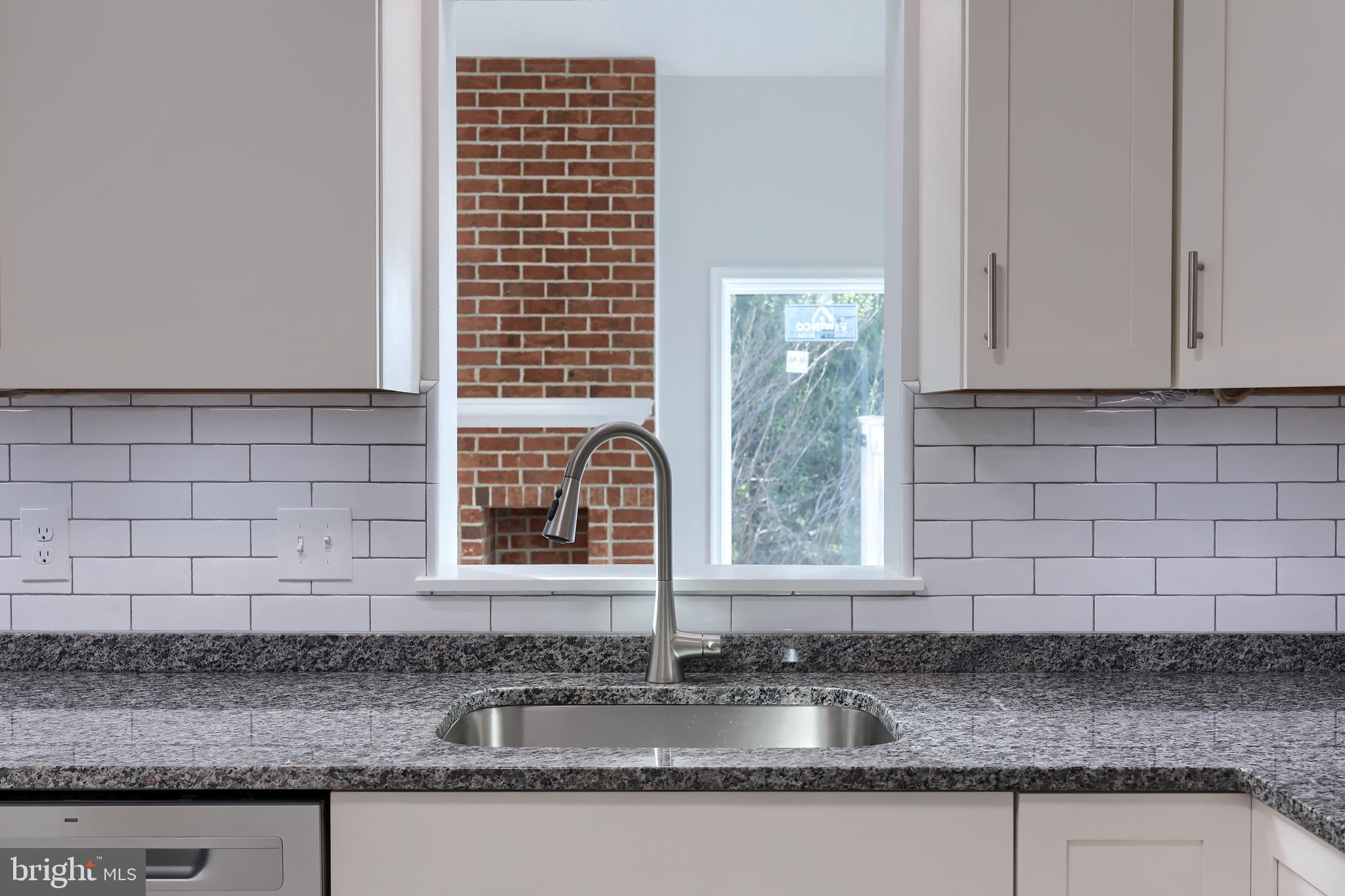 ASHLEA GARDENS - Residential