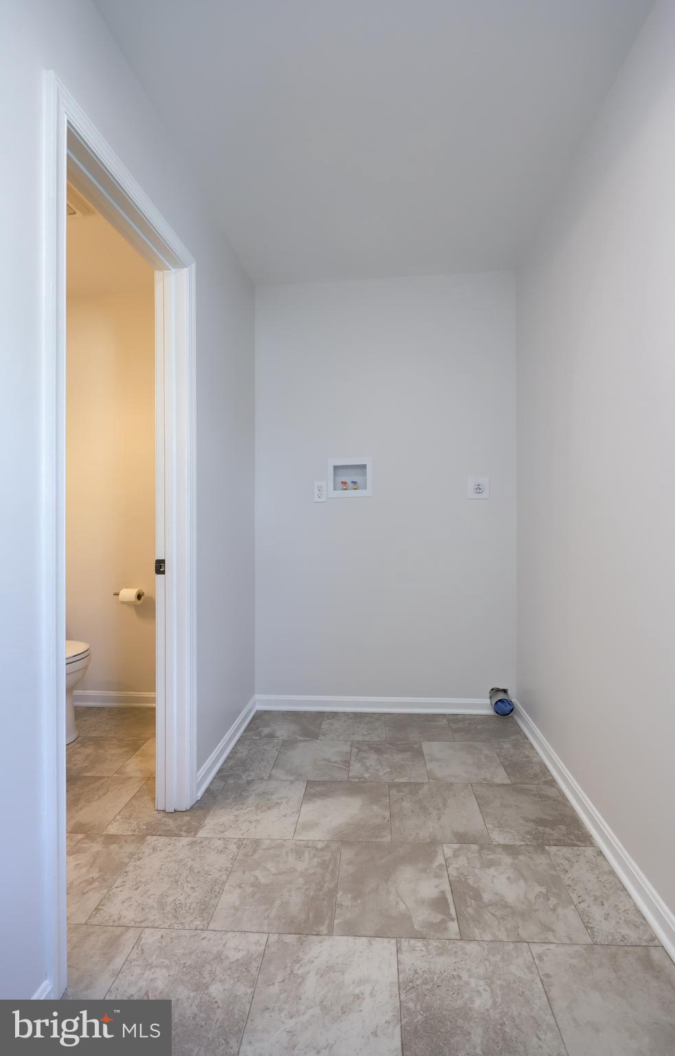 ASHLEA GARDENS - Residential