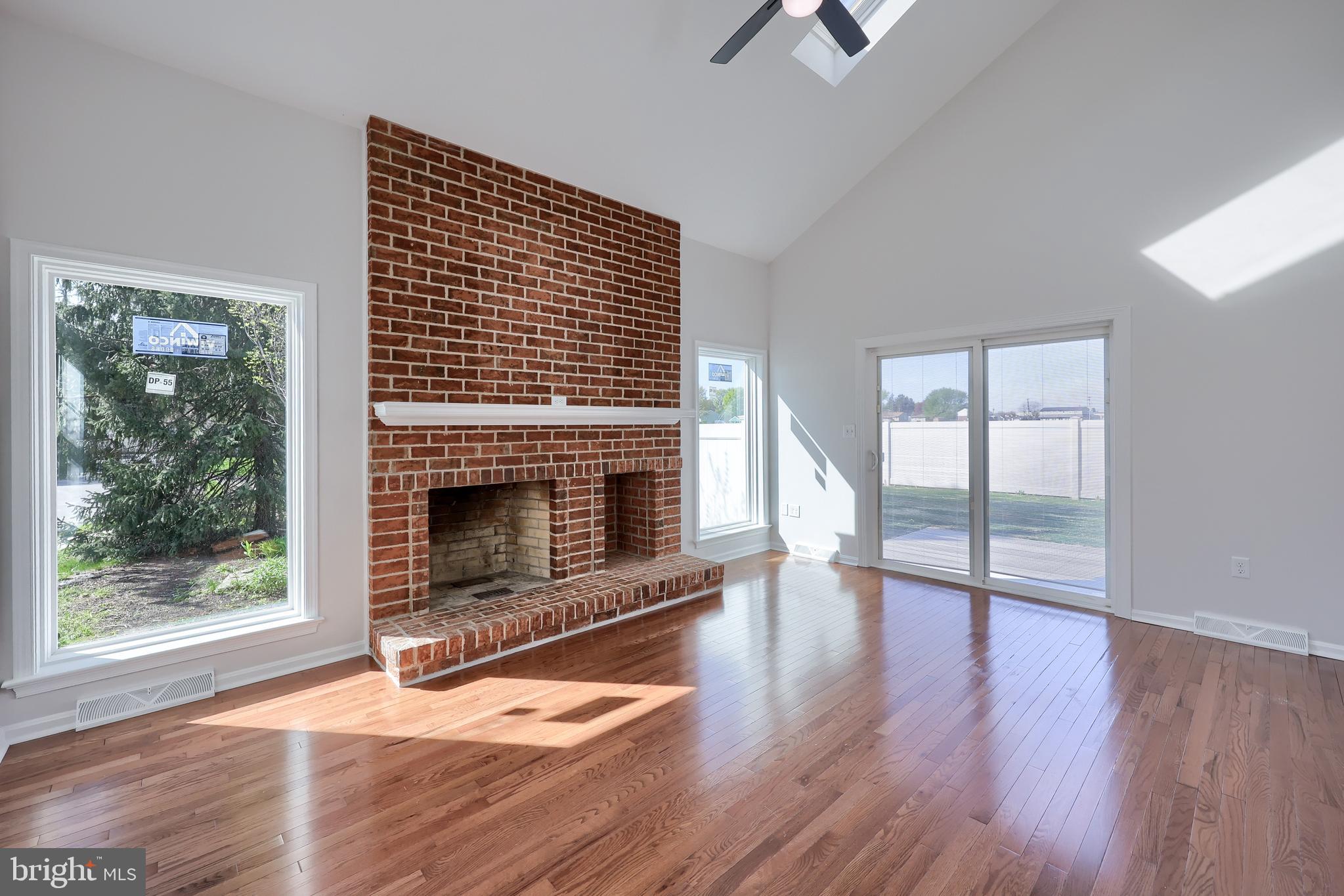 ASHLEA GARDENS - Residential