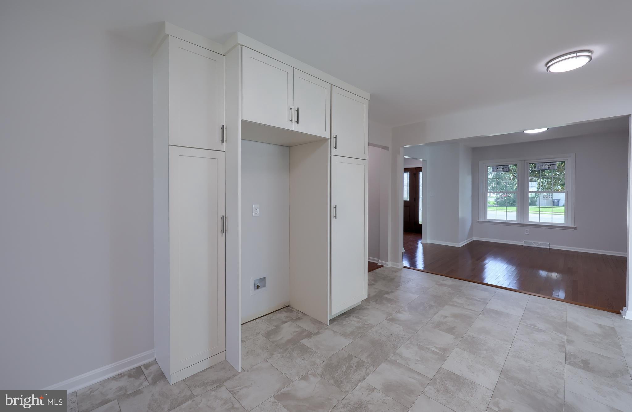 ASHLEA GARDENS - Residential