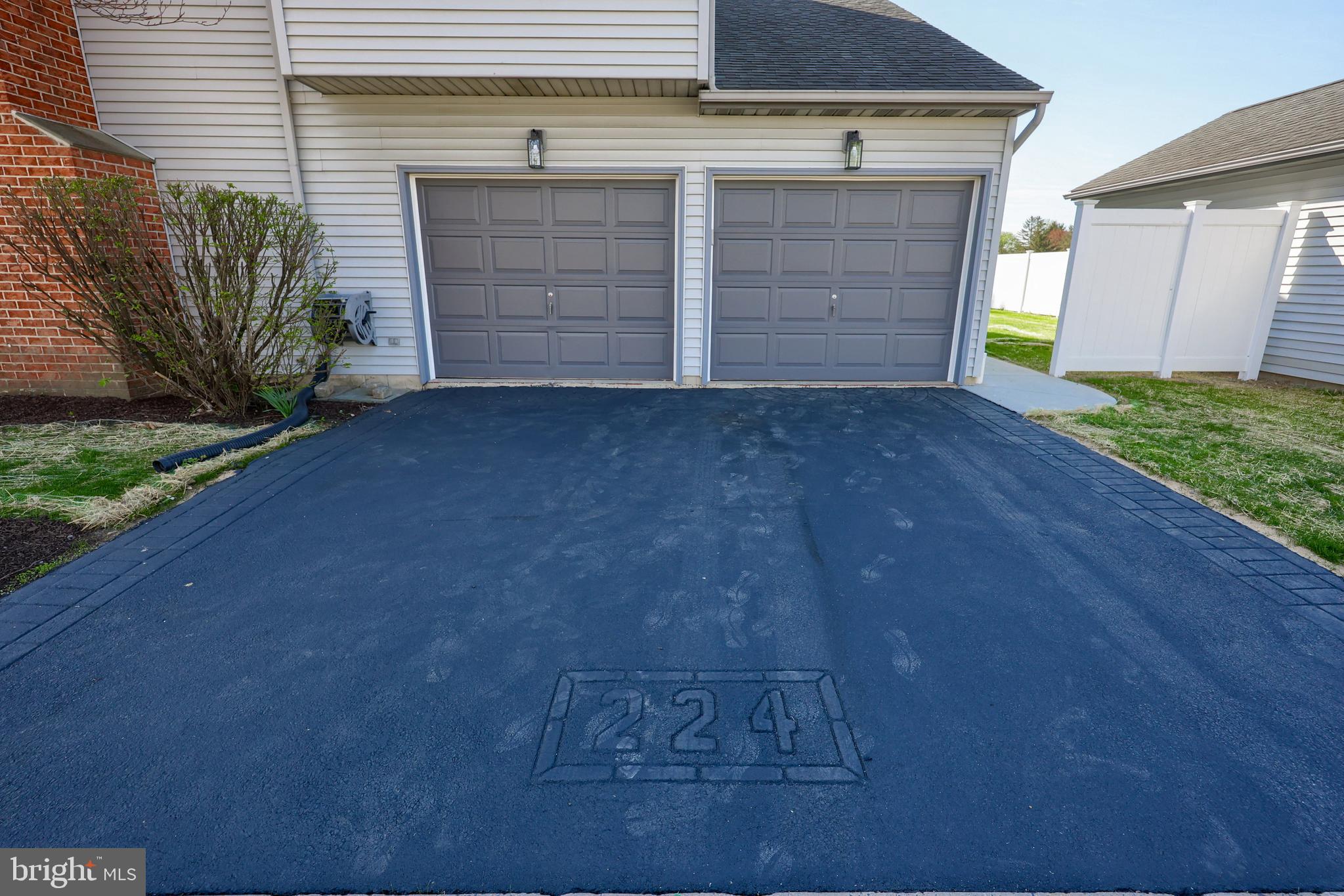 ASHLEA GARDENS - Residential