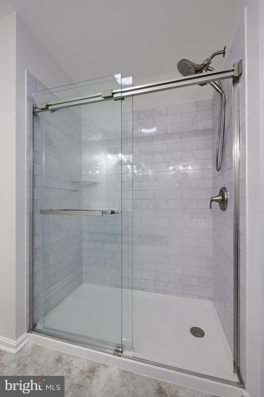 ASHLEA GARDENS - Residential