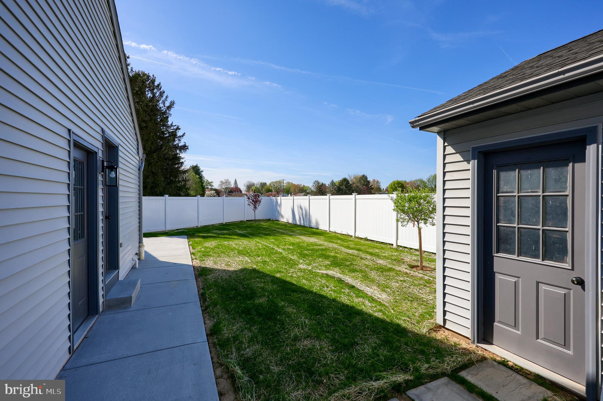 ASHLEA GARDENS - Residential