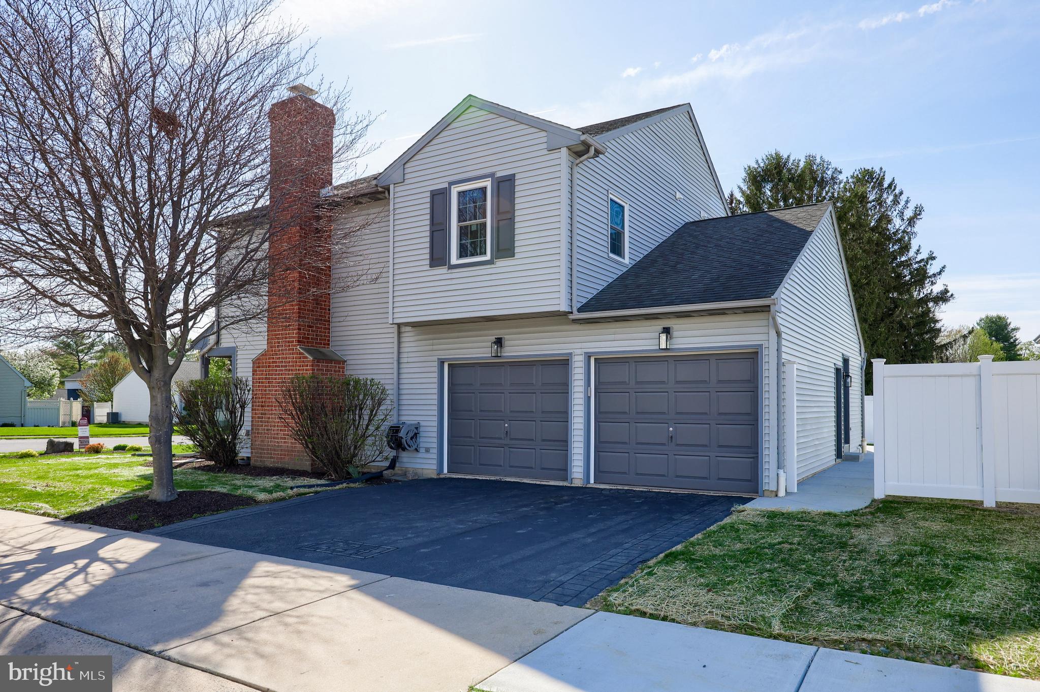 ASHLEA GARDENS - Residential