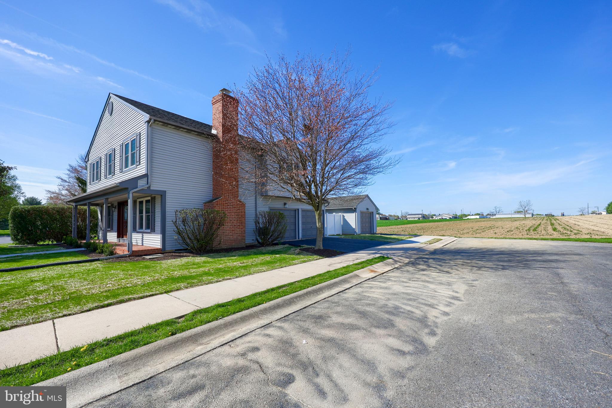 ASHLEA GARDENS - Residential