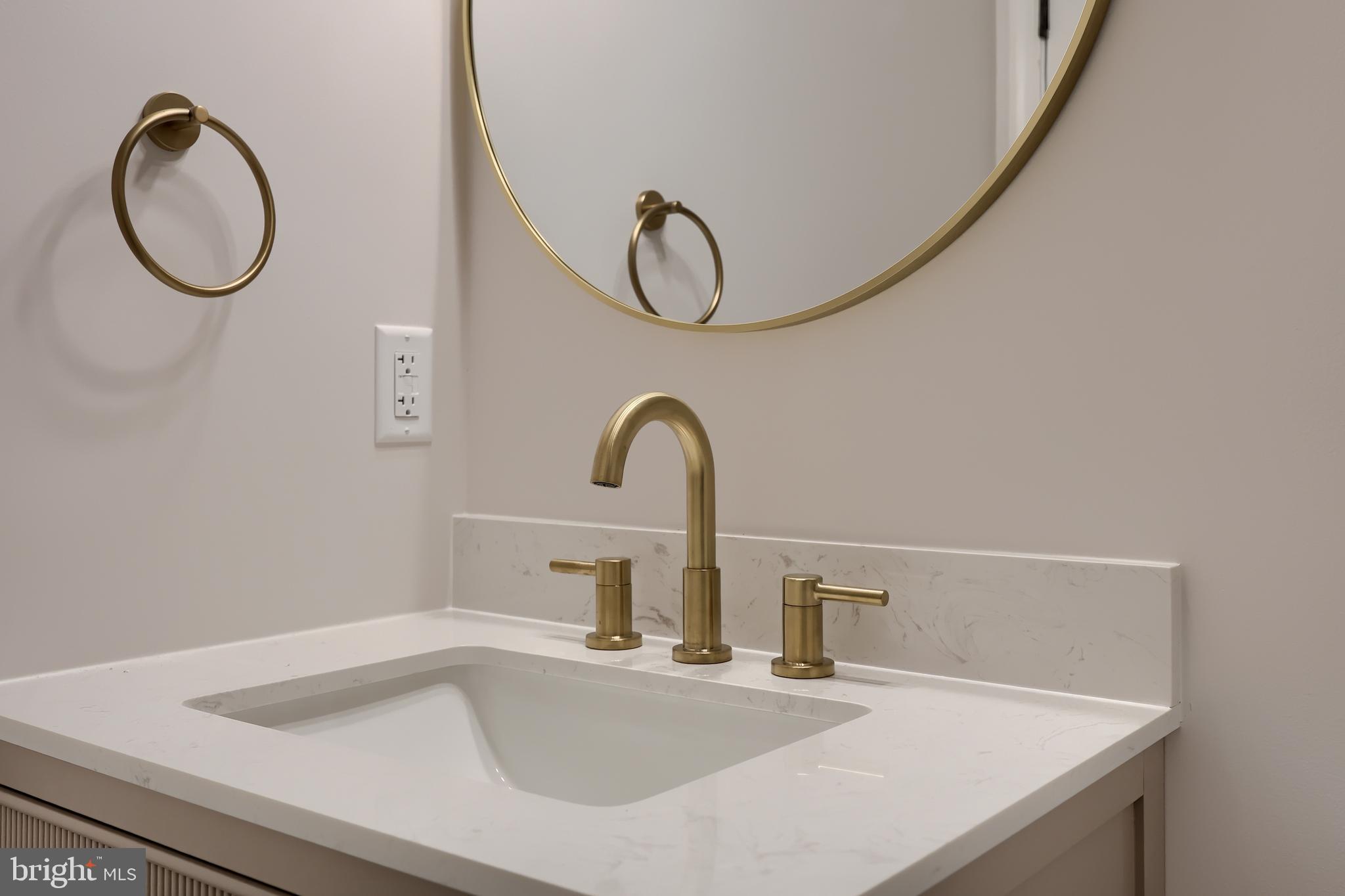 ASHLEA GARDENS - Residential