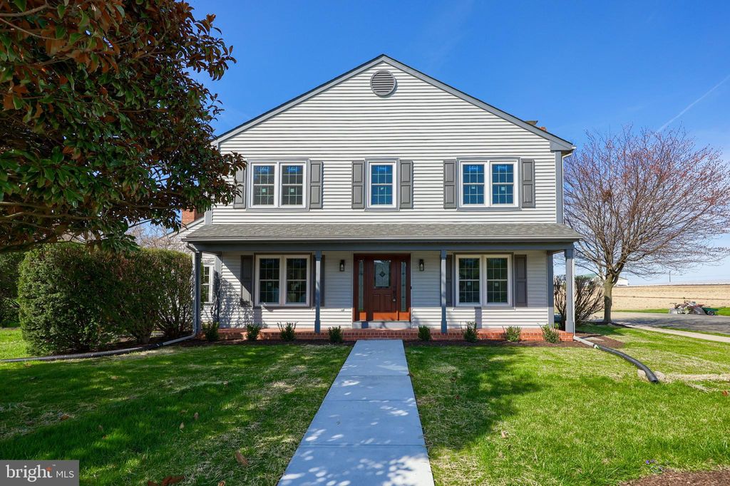 Photo of 224 Pine Lane, NEW HOLLAND, PA 17557 (MLS # PALA2068296)