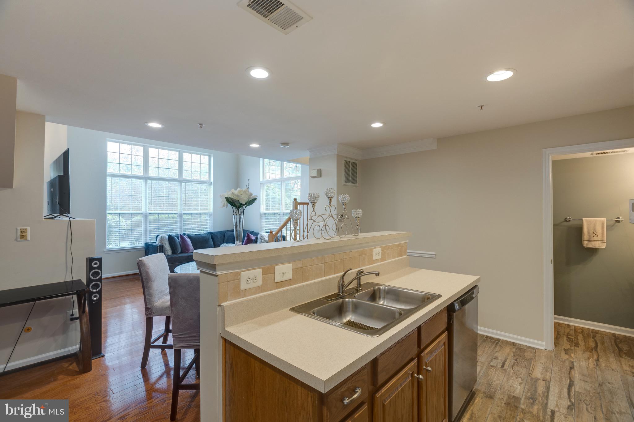COUNTY CENTER CONDOS - Residential