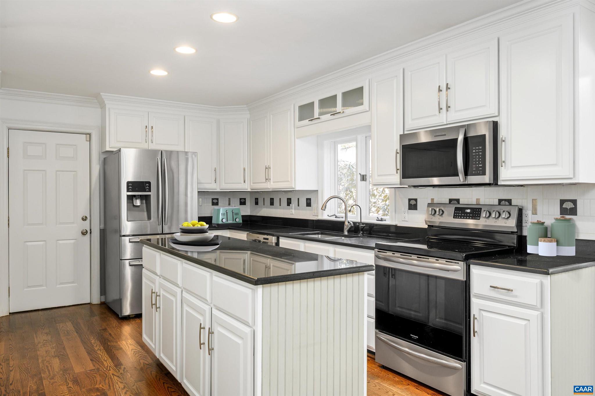 ARROWHEAD - Residential