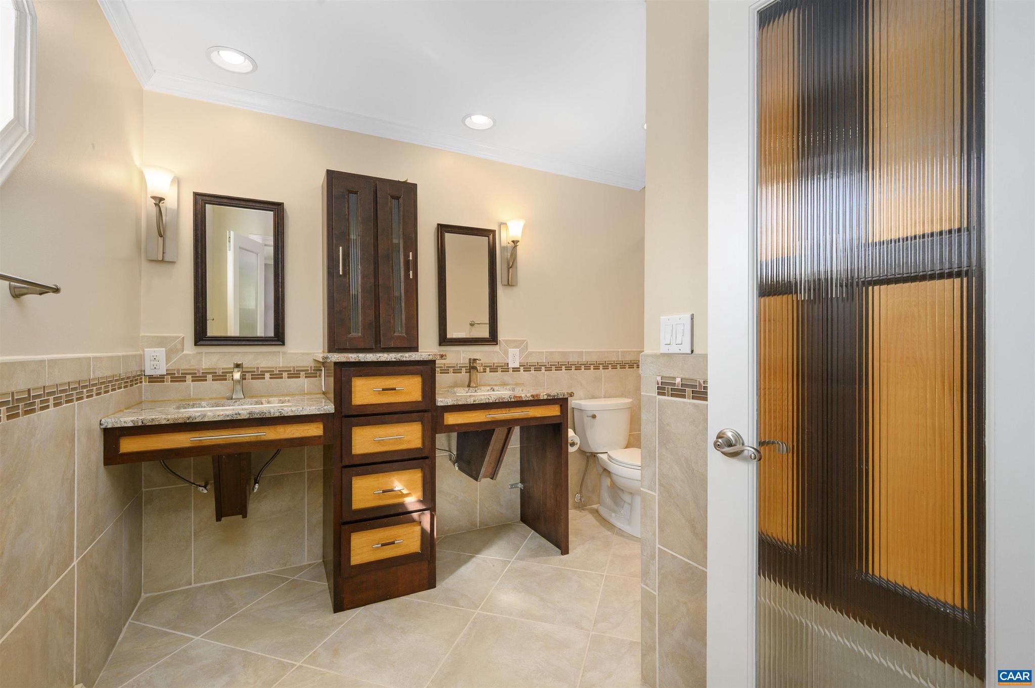 ARROWHEAD - Residential