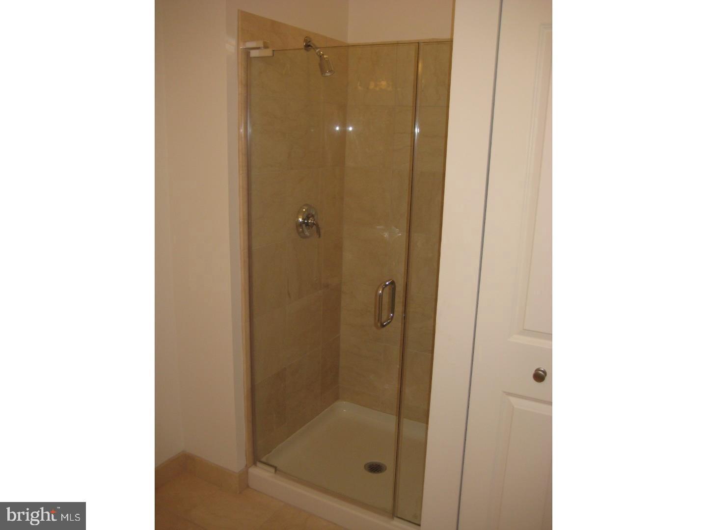 NORTHERN LIBERTIES - Residential Lease