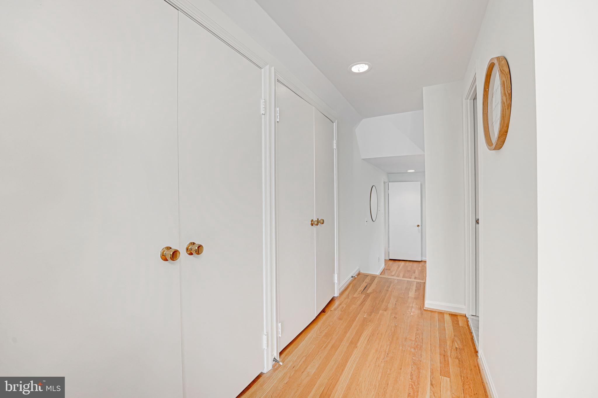 OLD FARM - Residential