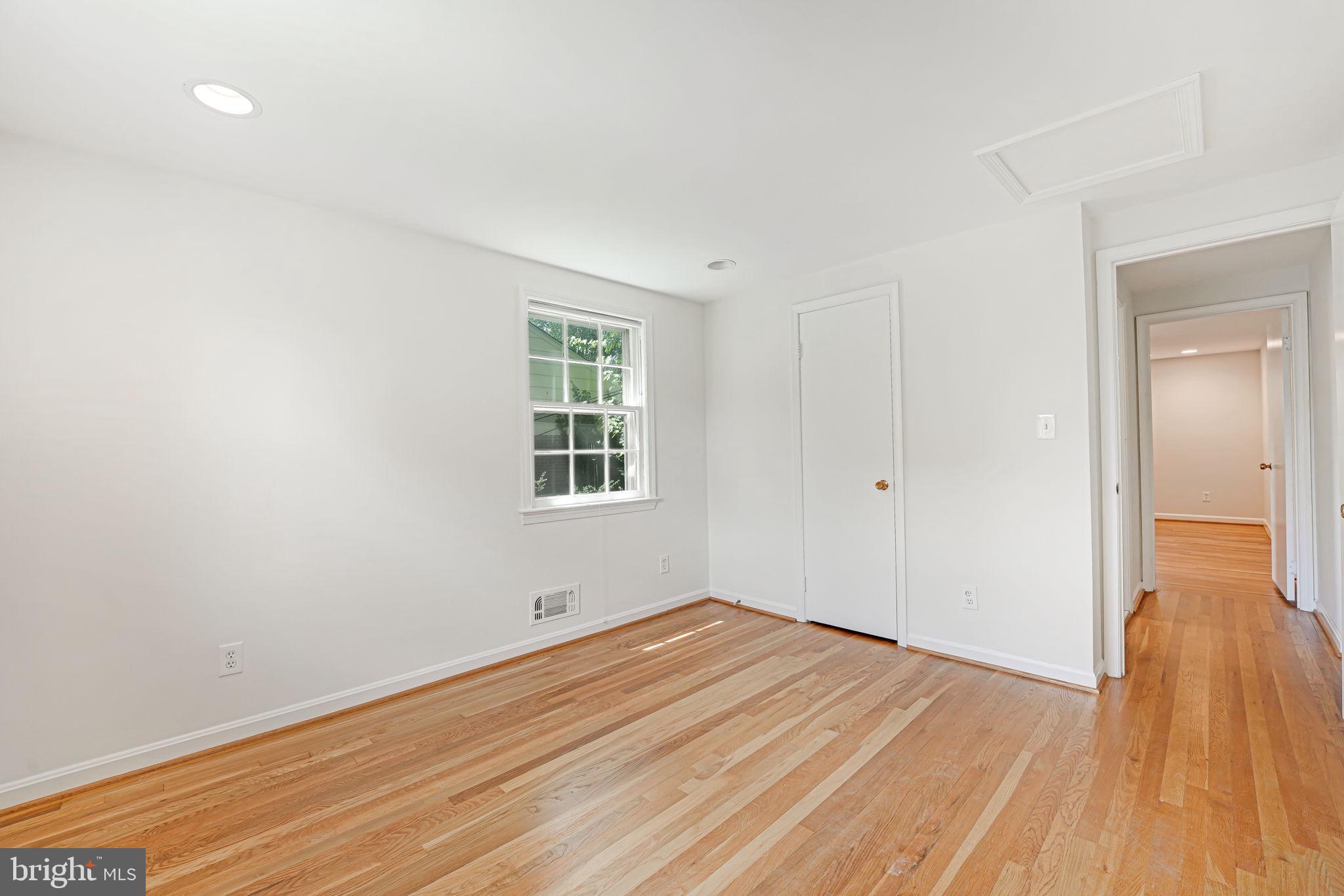 OLD FARM - Residential