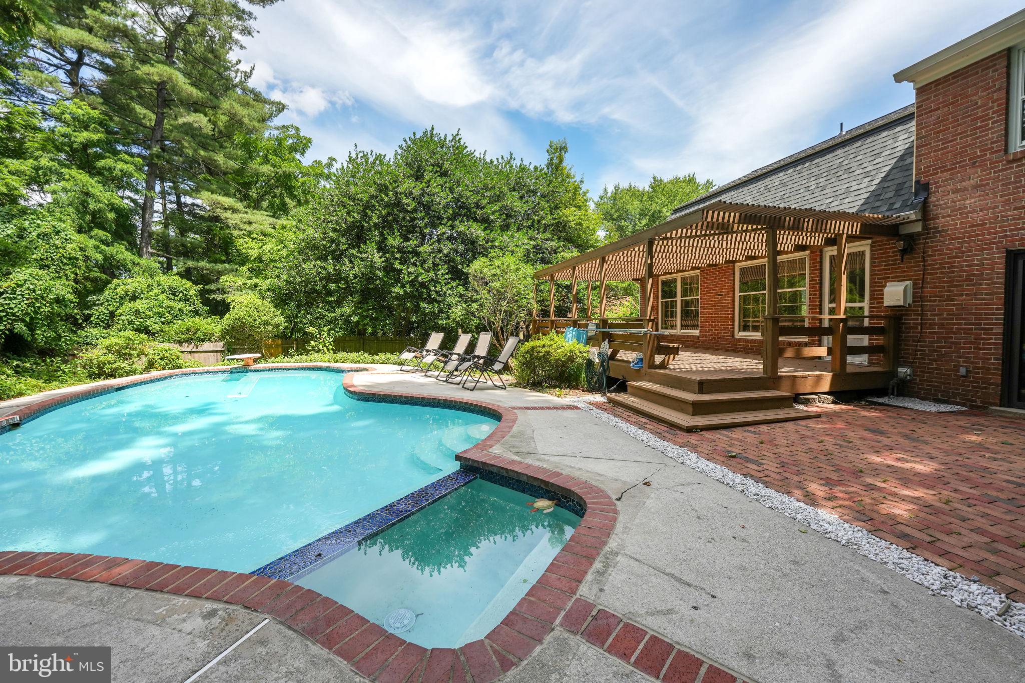 OLD FARM - Residential