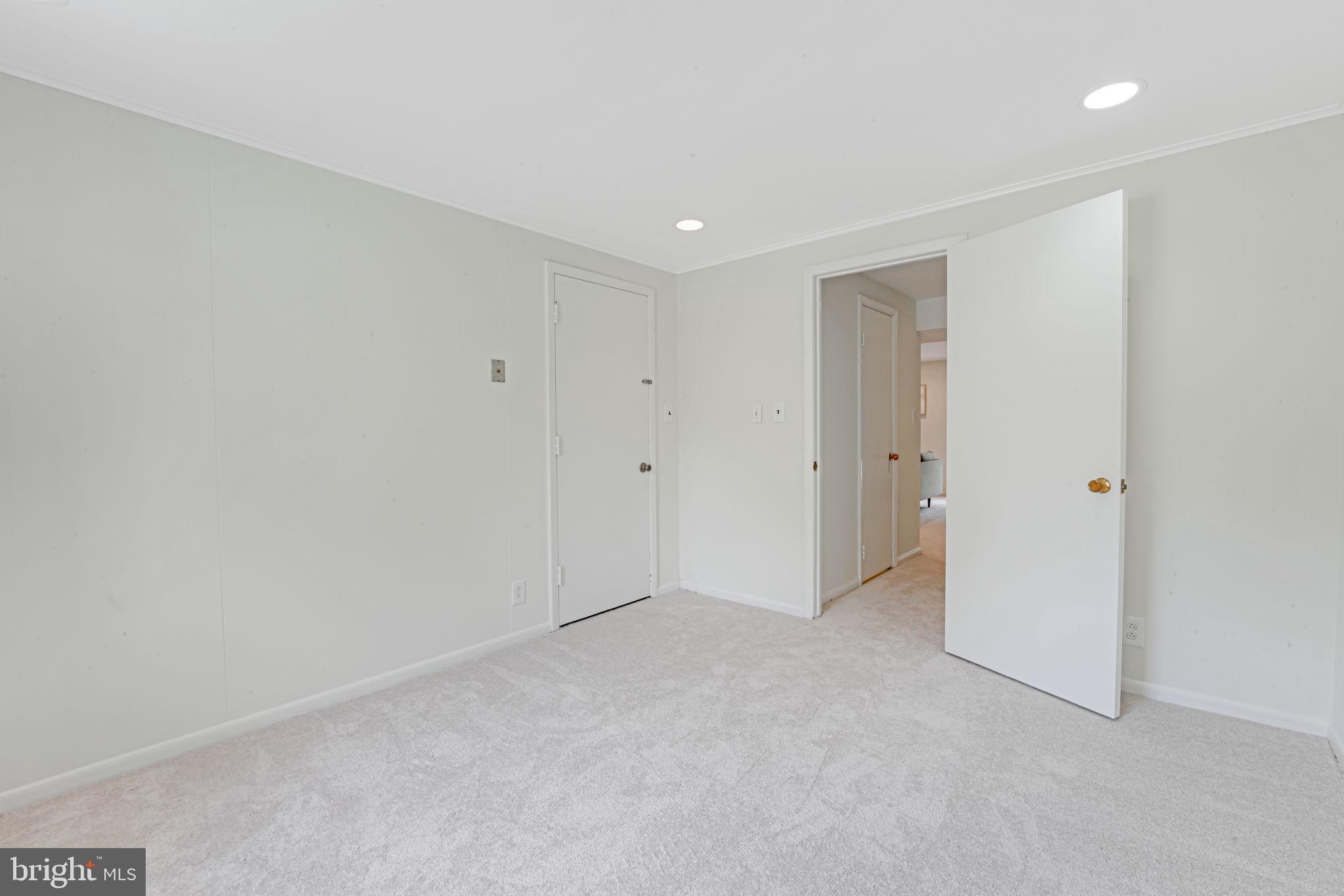 OLD FARM - Residential