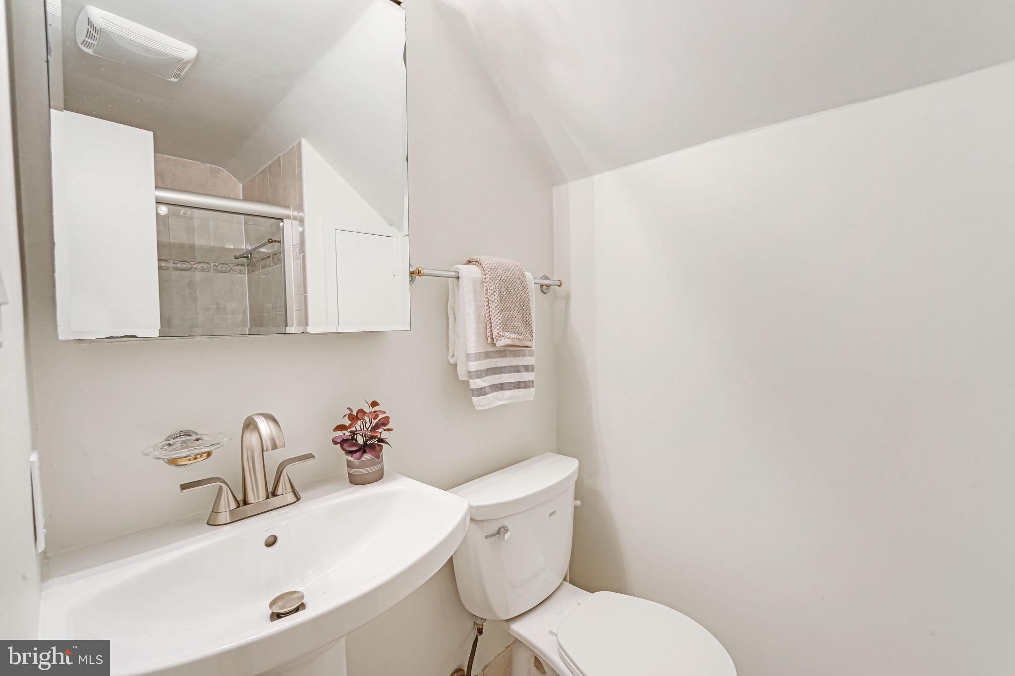 OLD FARM - Residential