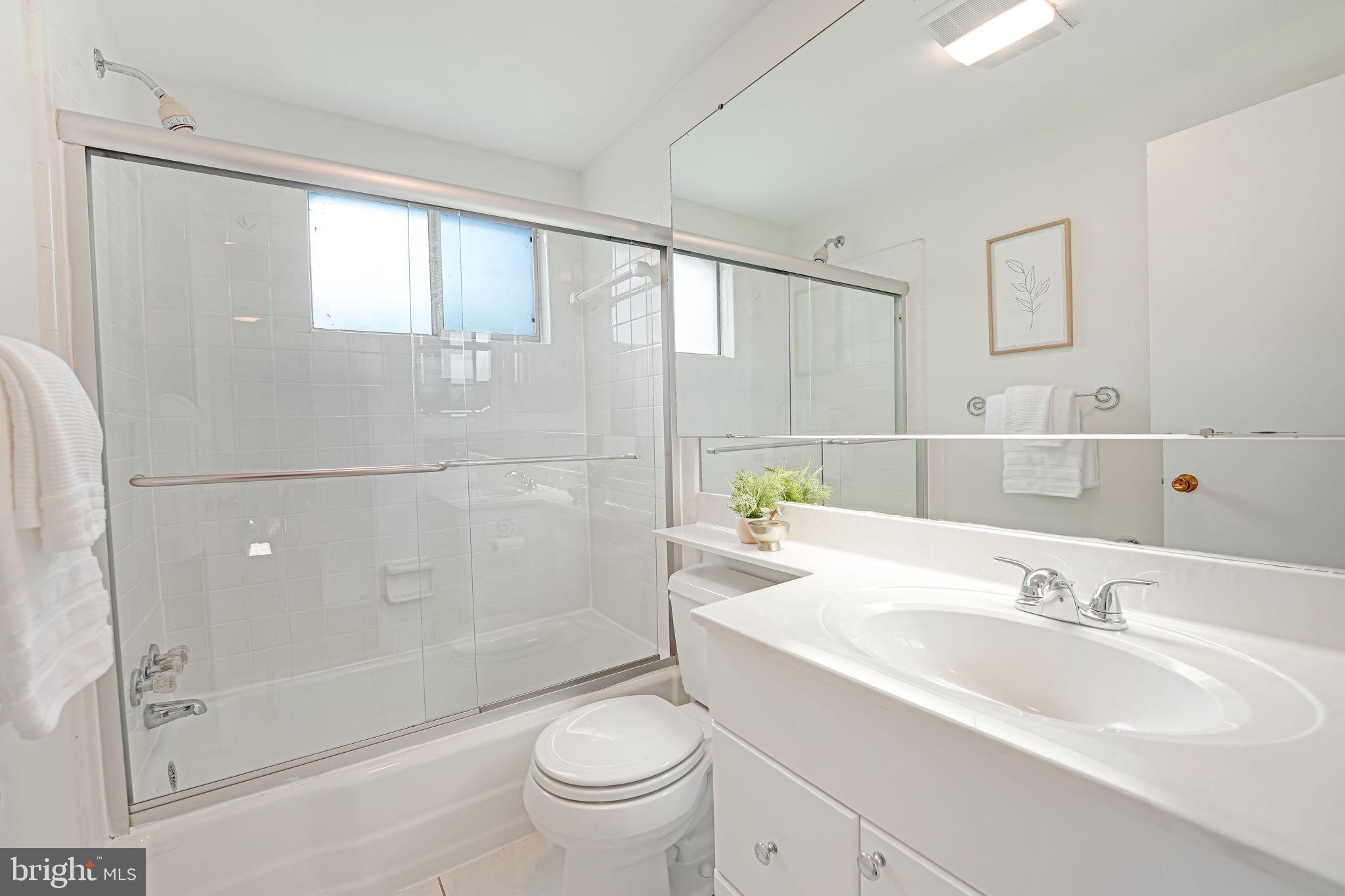 OLD FARM - Residential