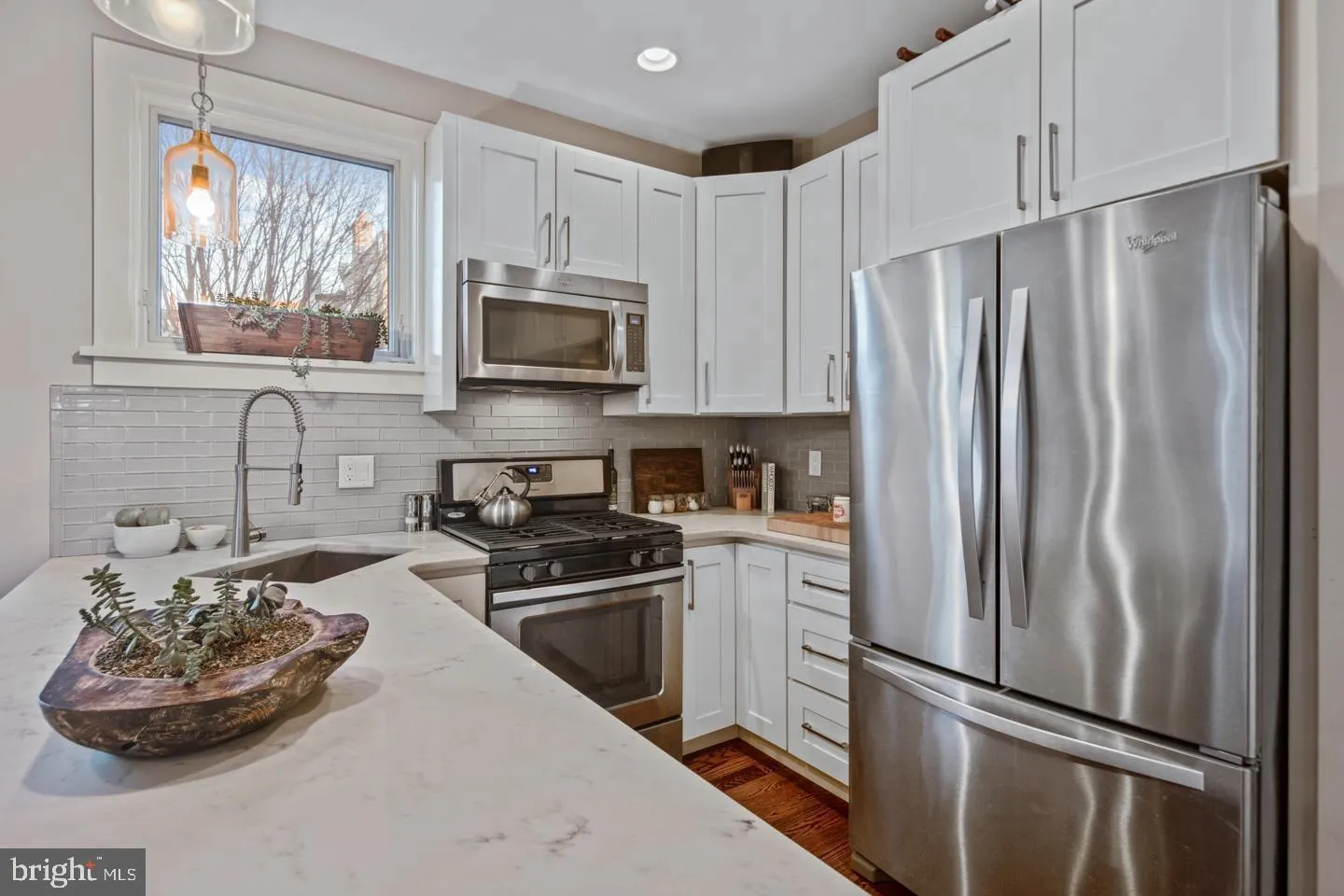 Philadelphia, Pennsylvania 19130, United States, 2 Bedrooms Bedrooms, ,2 BathroomsBathrooms,Residential,Active,89045