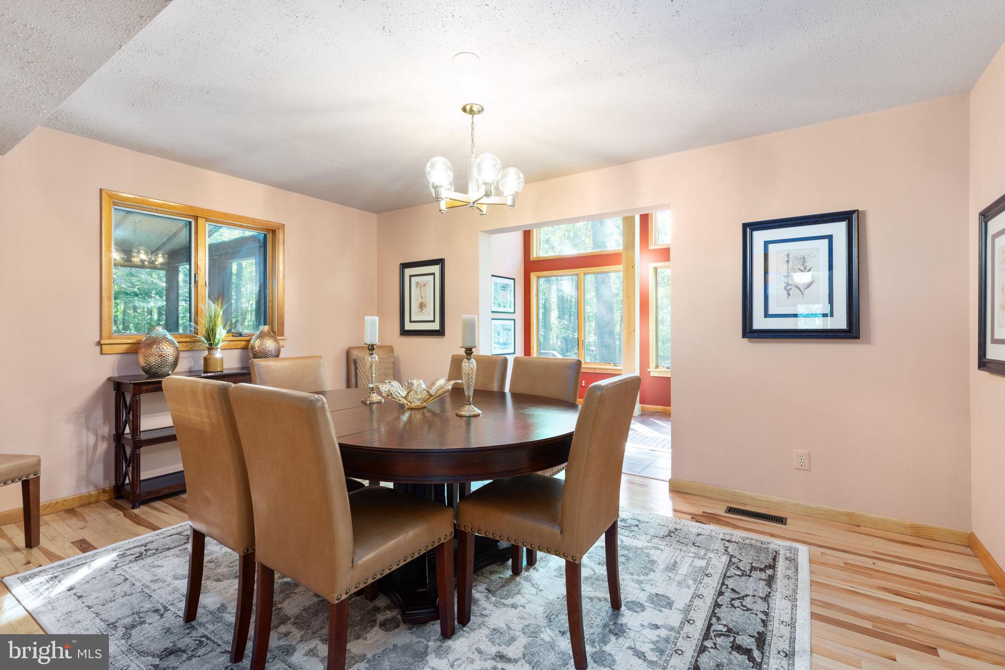 HUNTING HILL FARMS - Residential