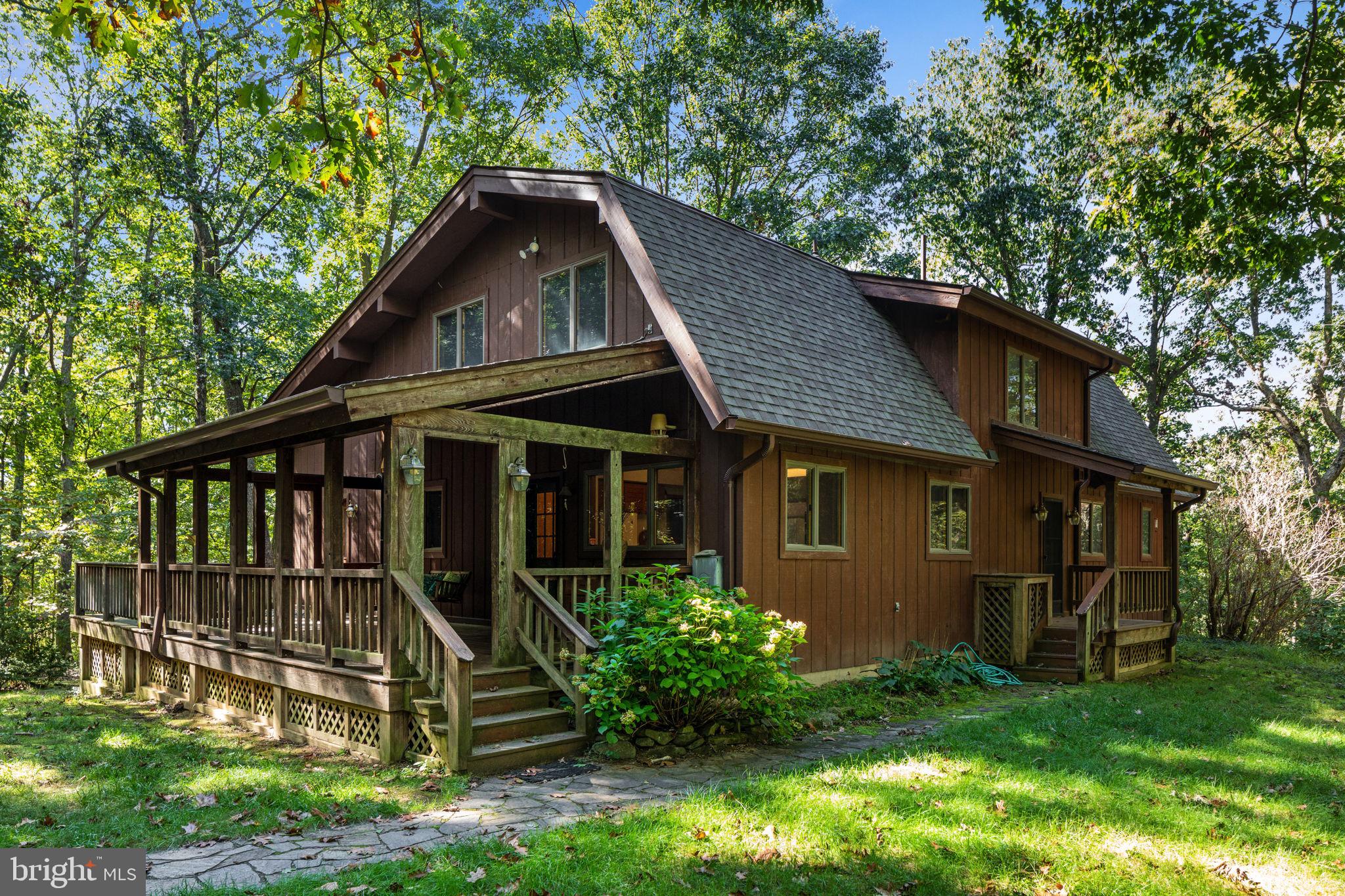 HUNTING HILL FARMS - Residential