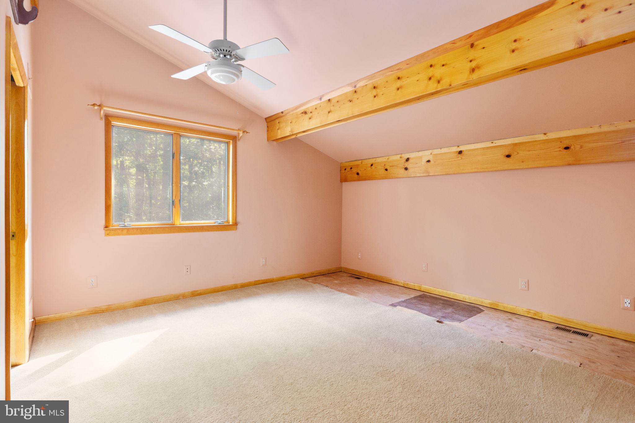 HUNTING HILL FARMS - Residential