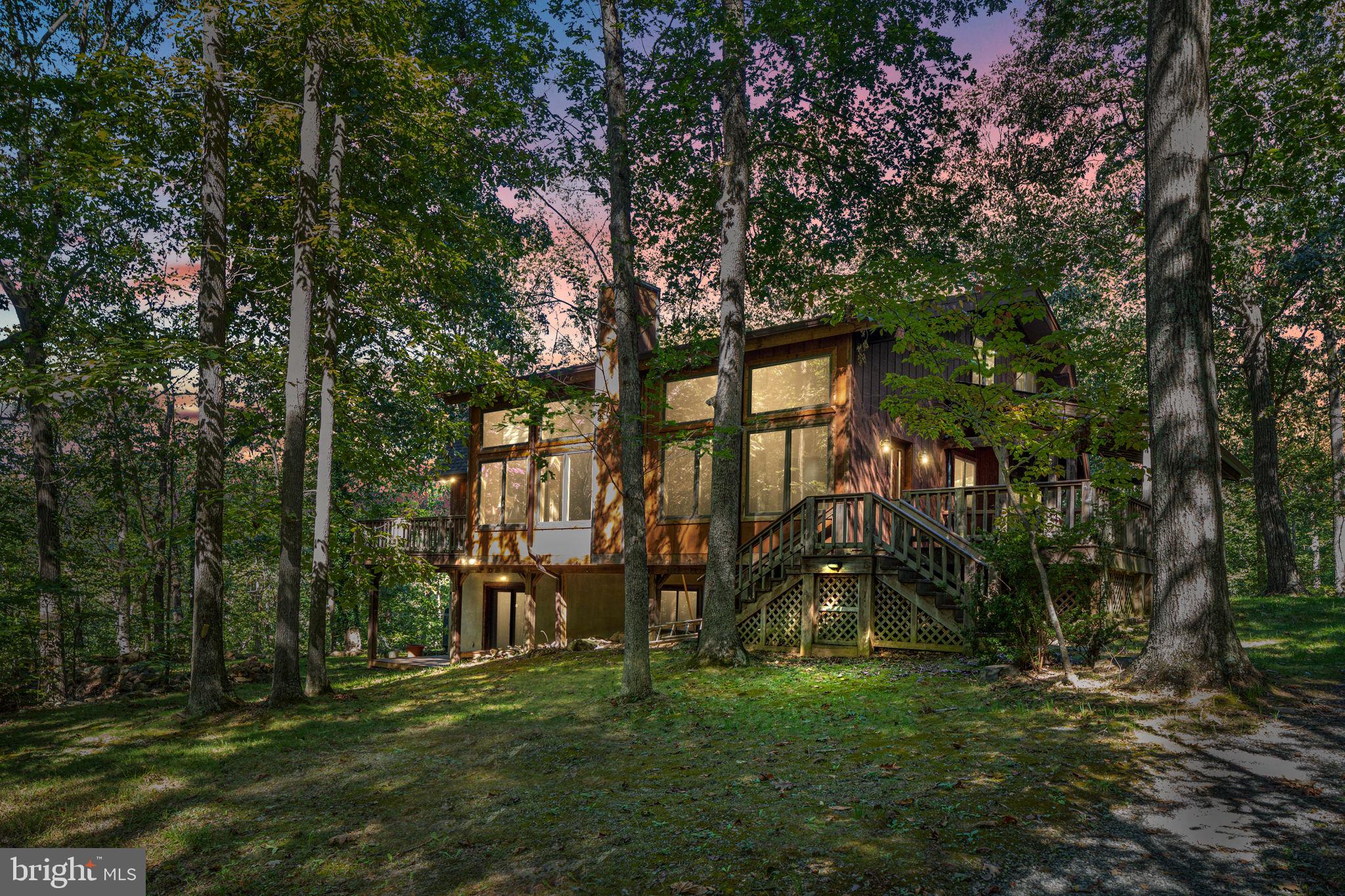 HUNTING HILL FARMS - Residential