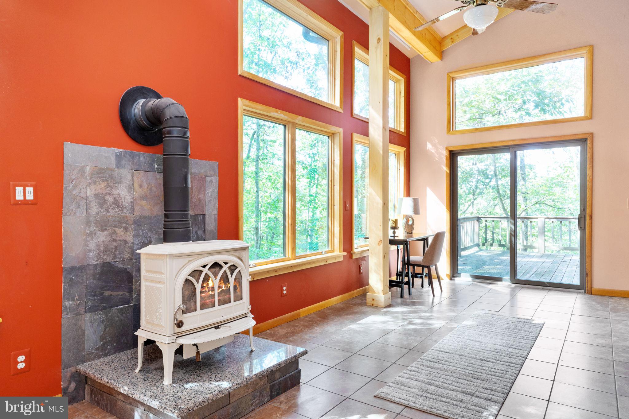 HUNTING HILL FARMS - Residential