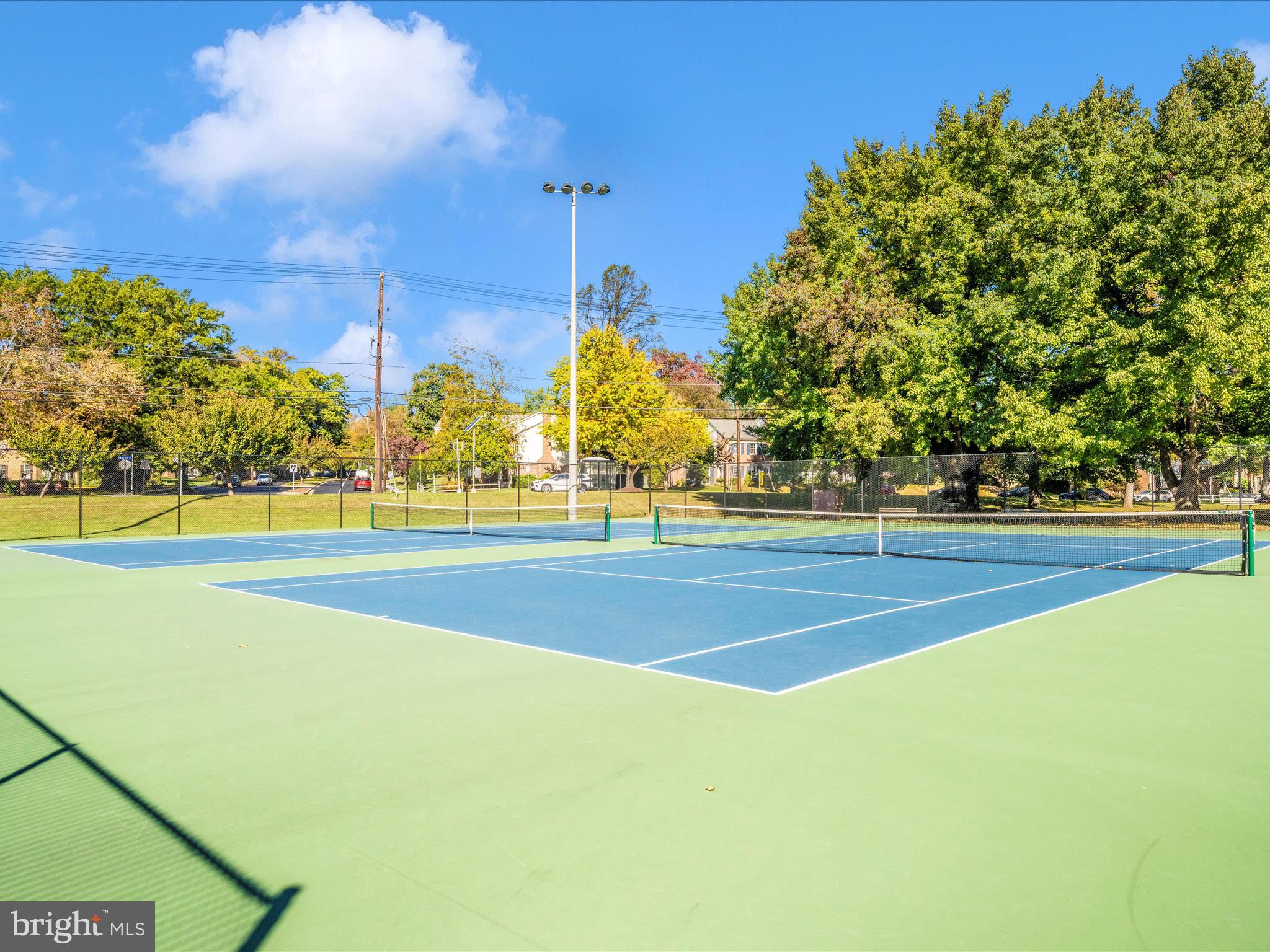 REGENT SQUARE - Residential