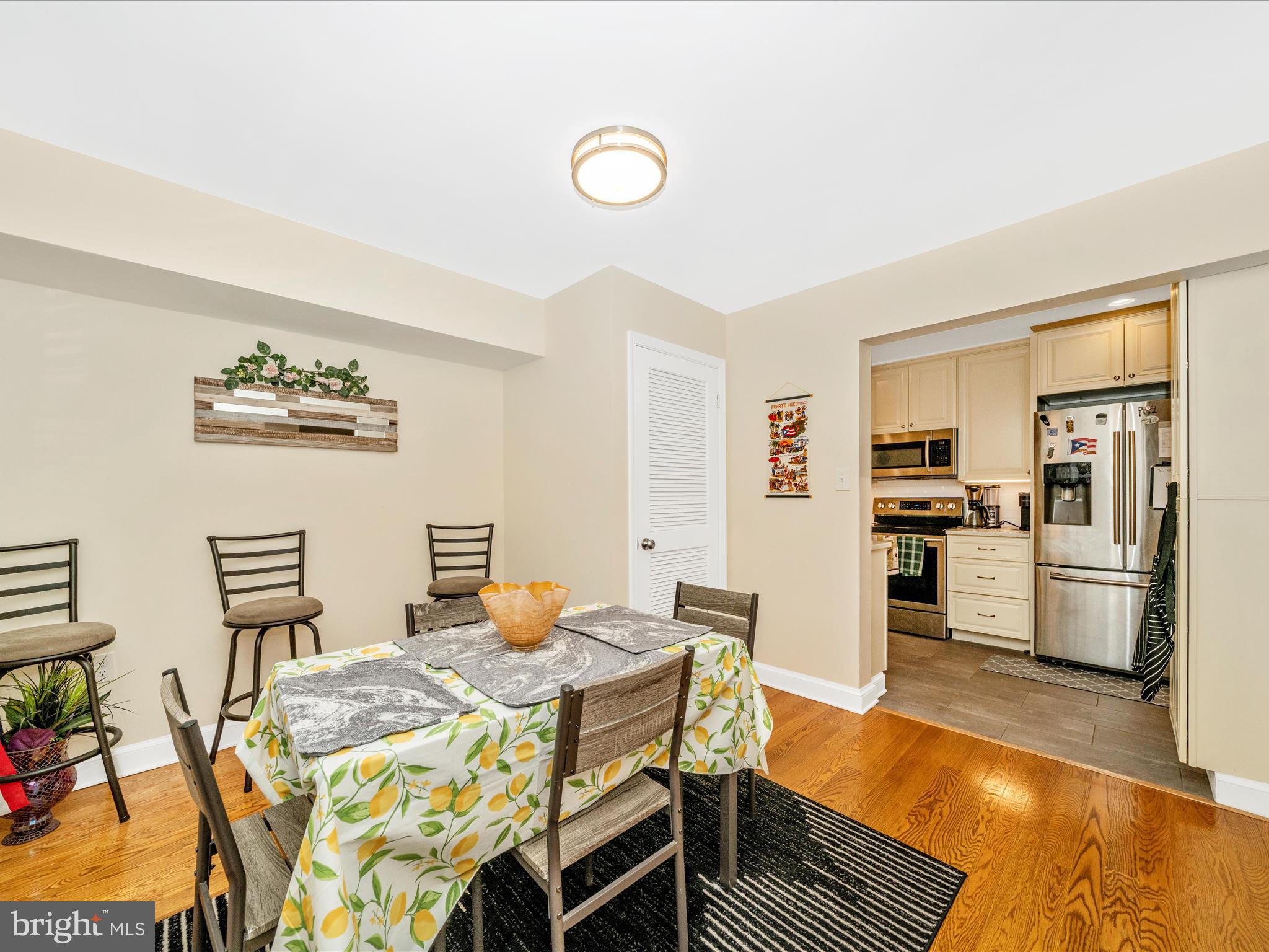 871 AZALEA DRIVE 25-871