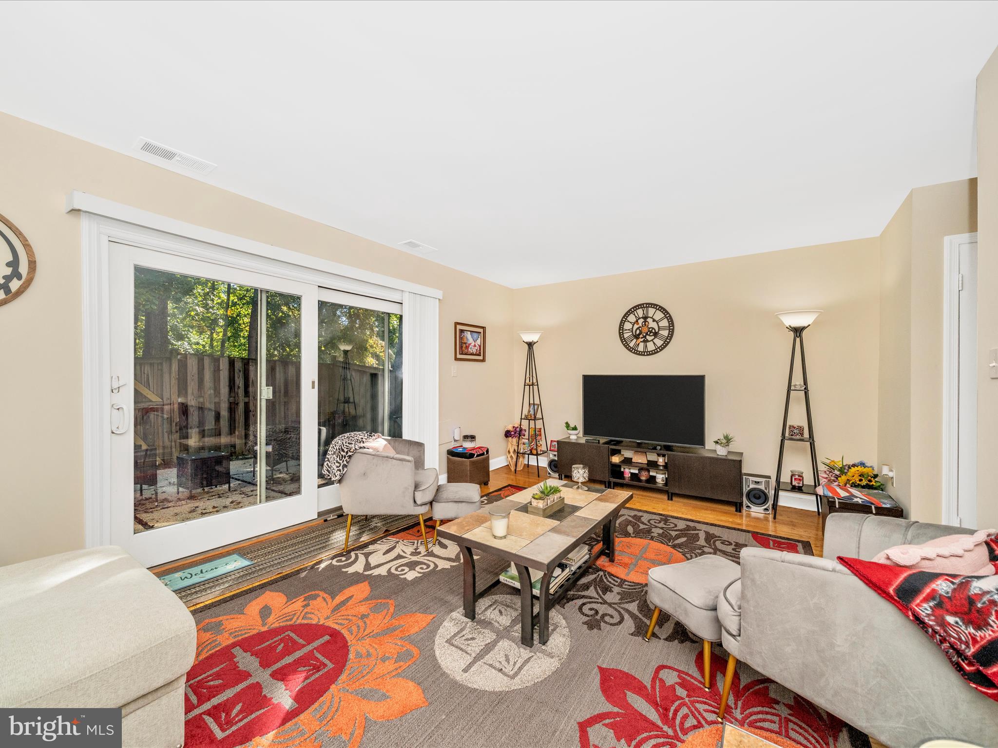 REGENT SQUARE - Residential