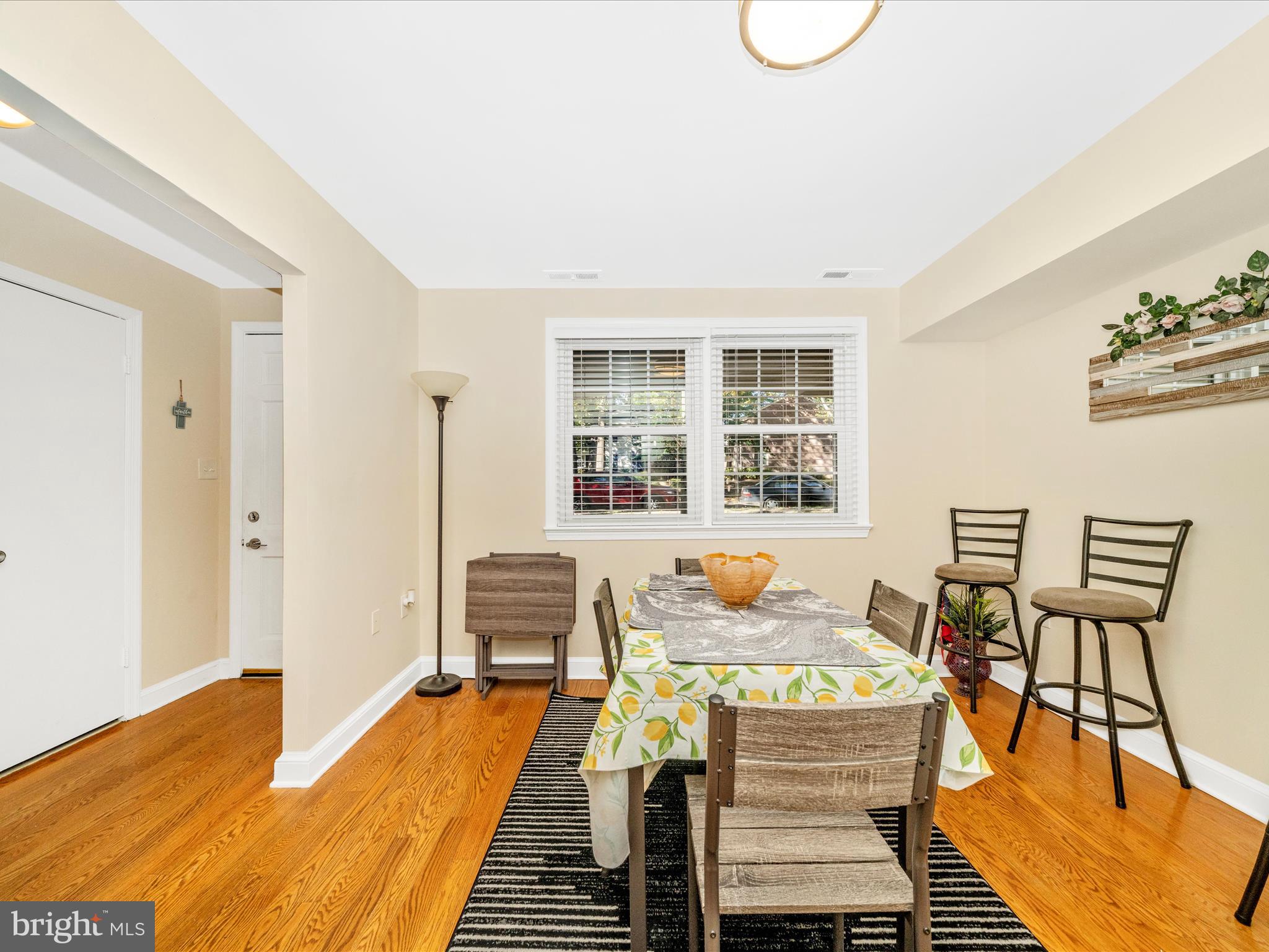 REGENT SQUARE - Residential