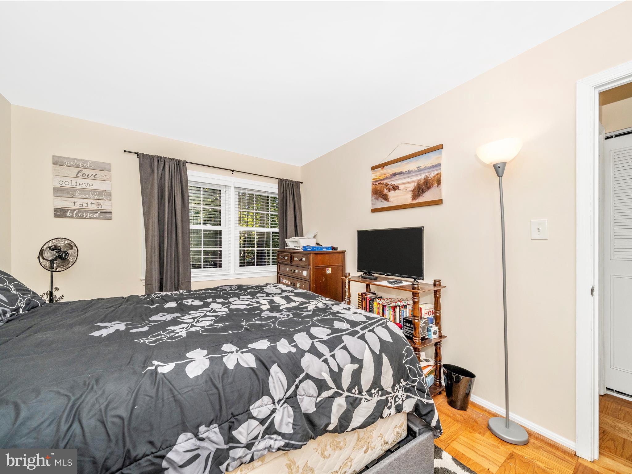 REGENT SQUARE - Residential