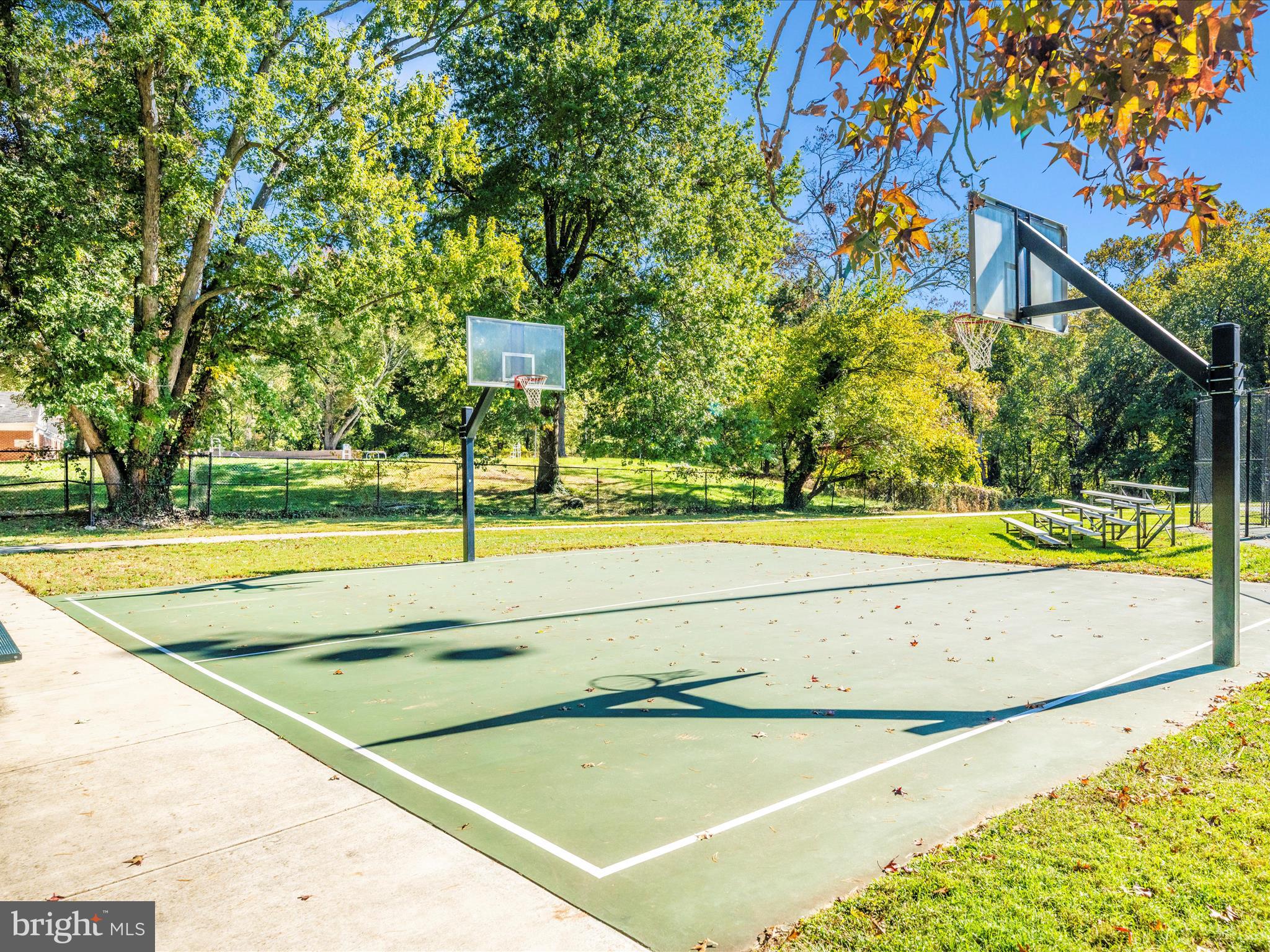 REGENT SQUARE - Residential