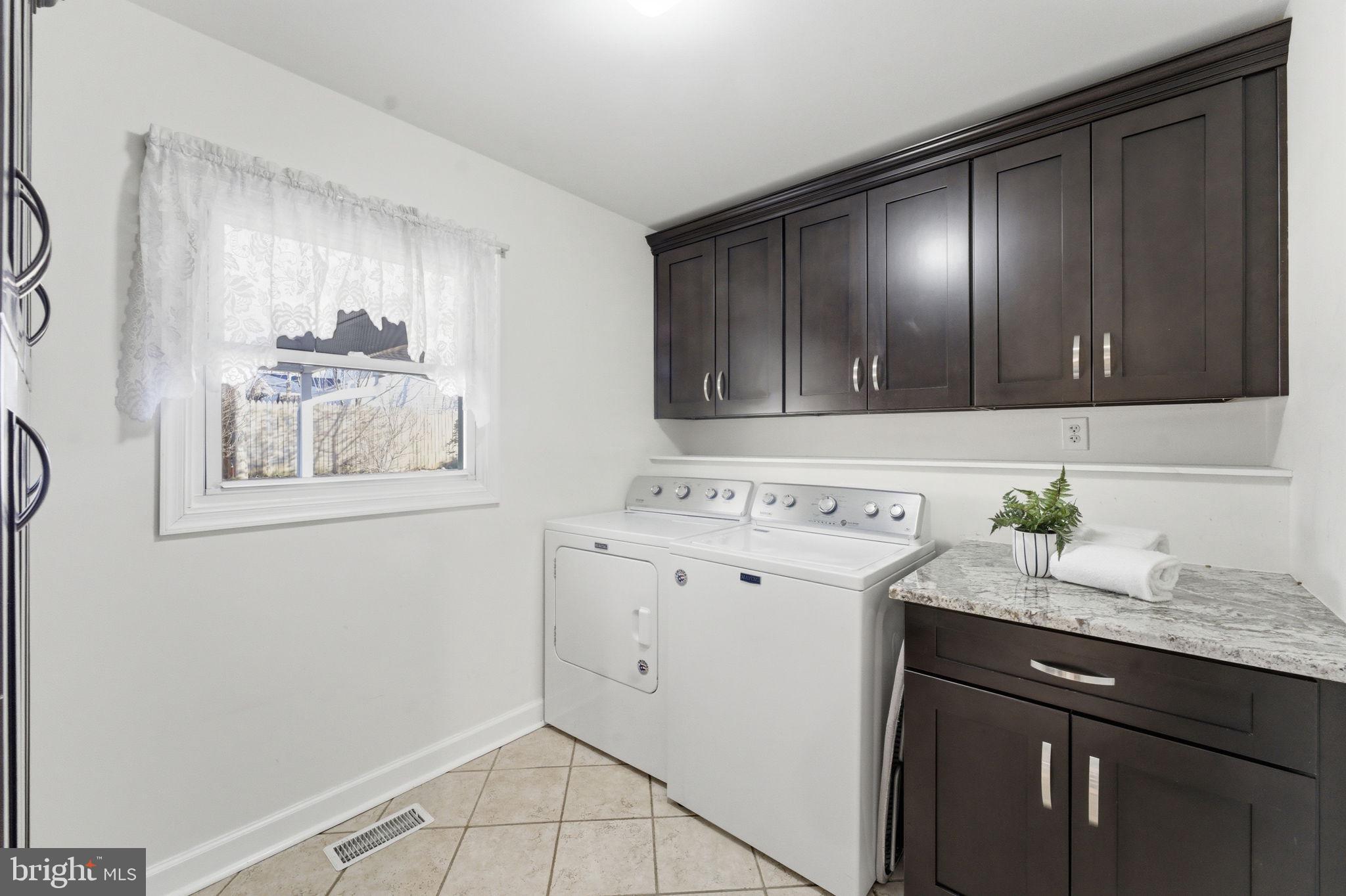 SOMERSET AT BELAIR - Residential