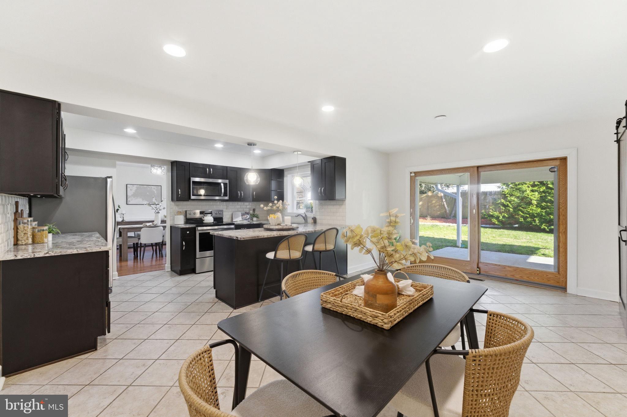 SOMERSET AT BELAIR - Residential