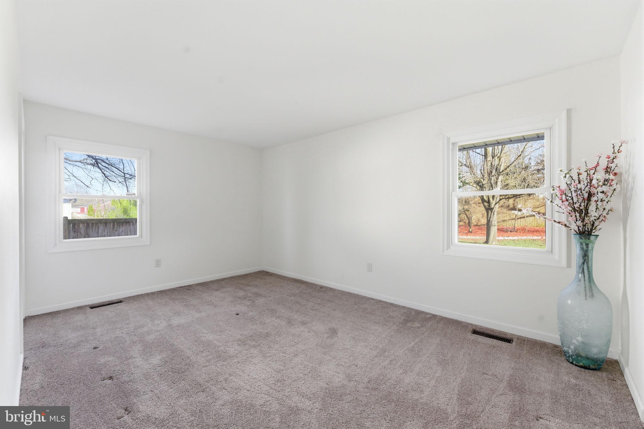 SOMERSET AT BELAIR - Residential