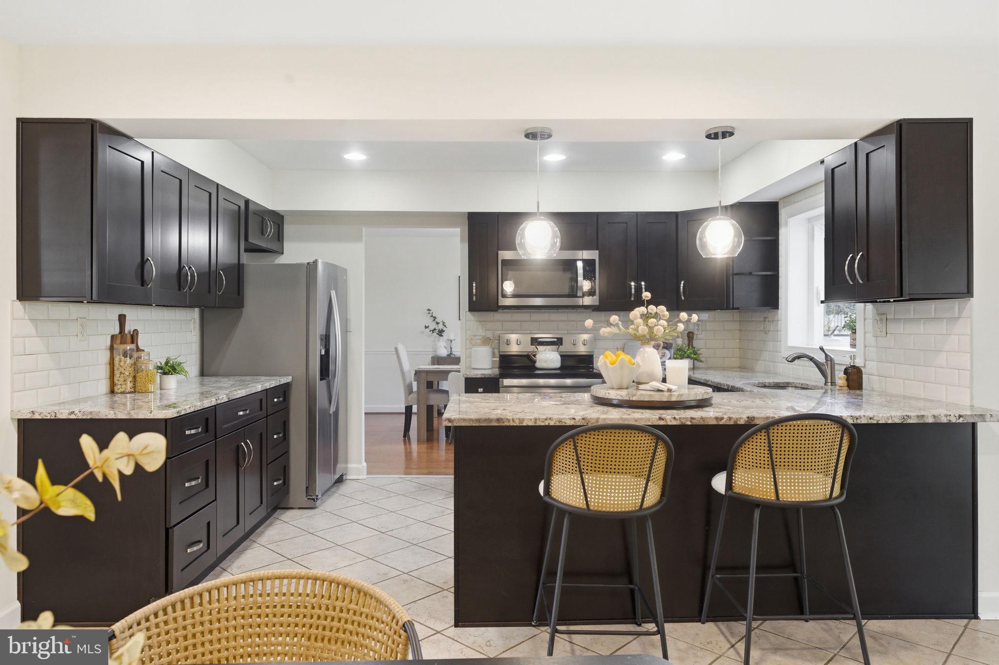 SOMERSET AT BELAIR - Residential