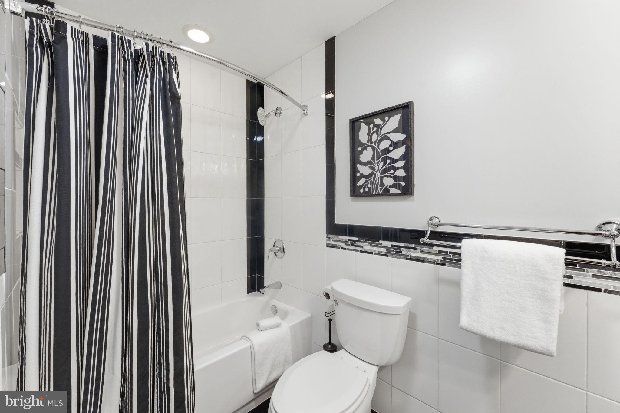 SOMERSET AT BELAIR - Residential