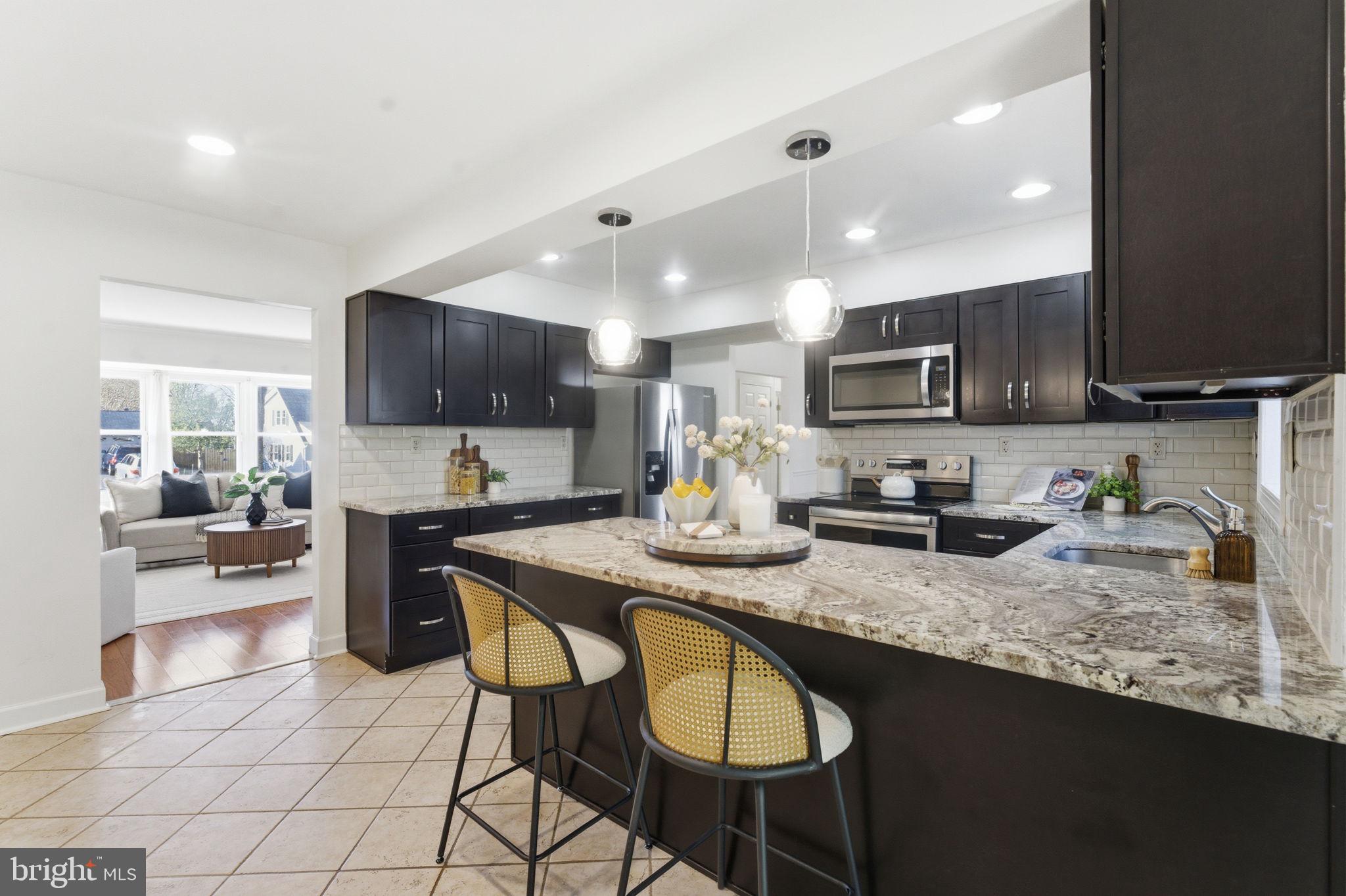 SOMERSET AT BELAIR - Residential