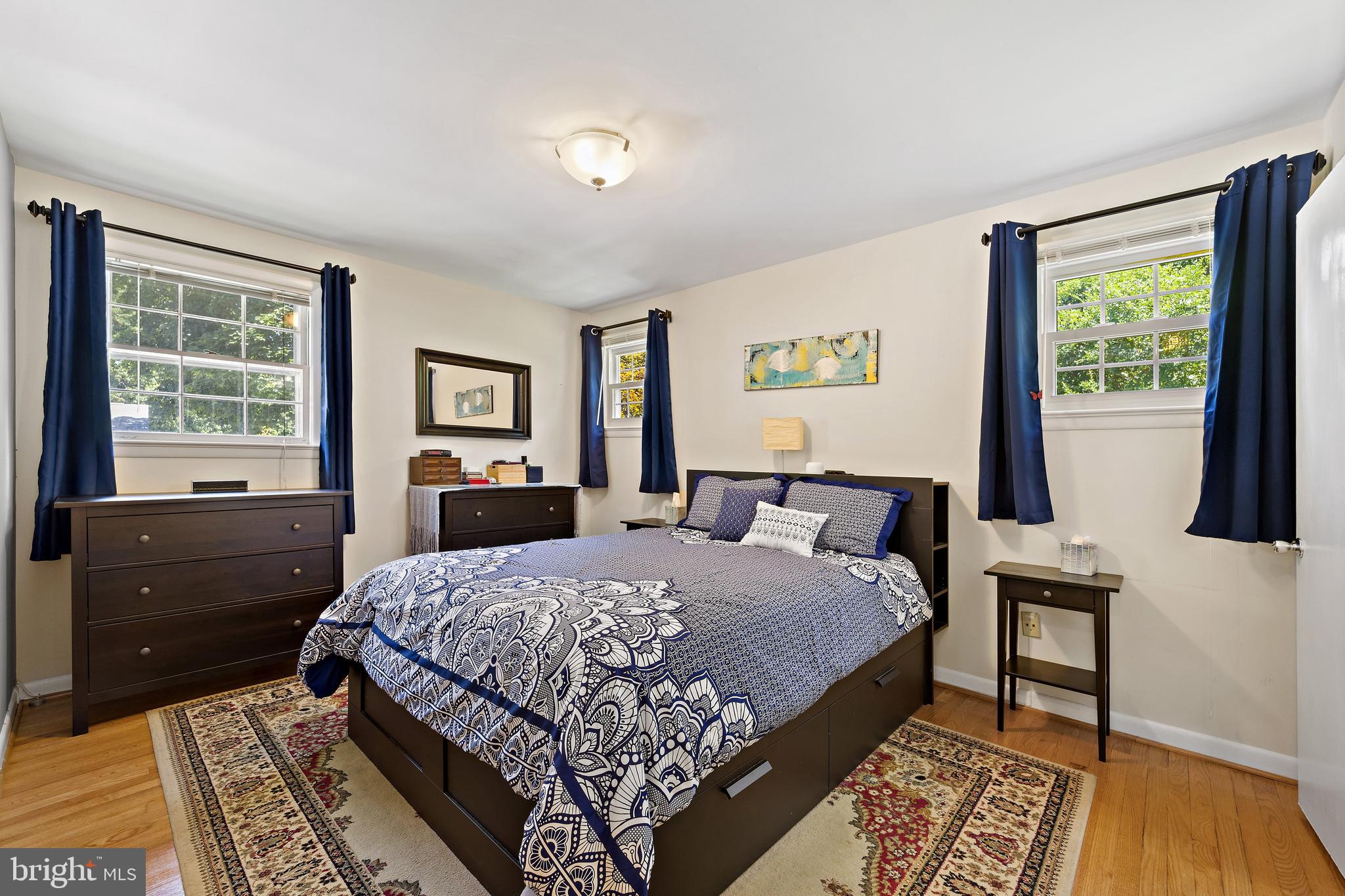 HILLANDALE HEIGHTS - Residential