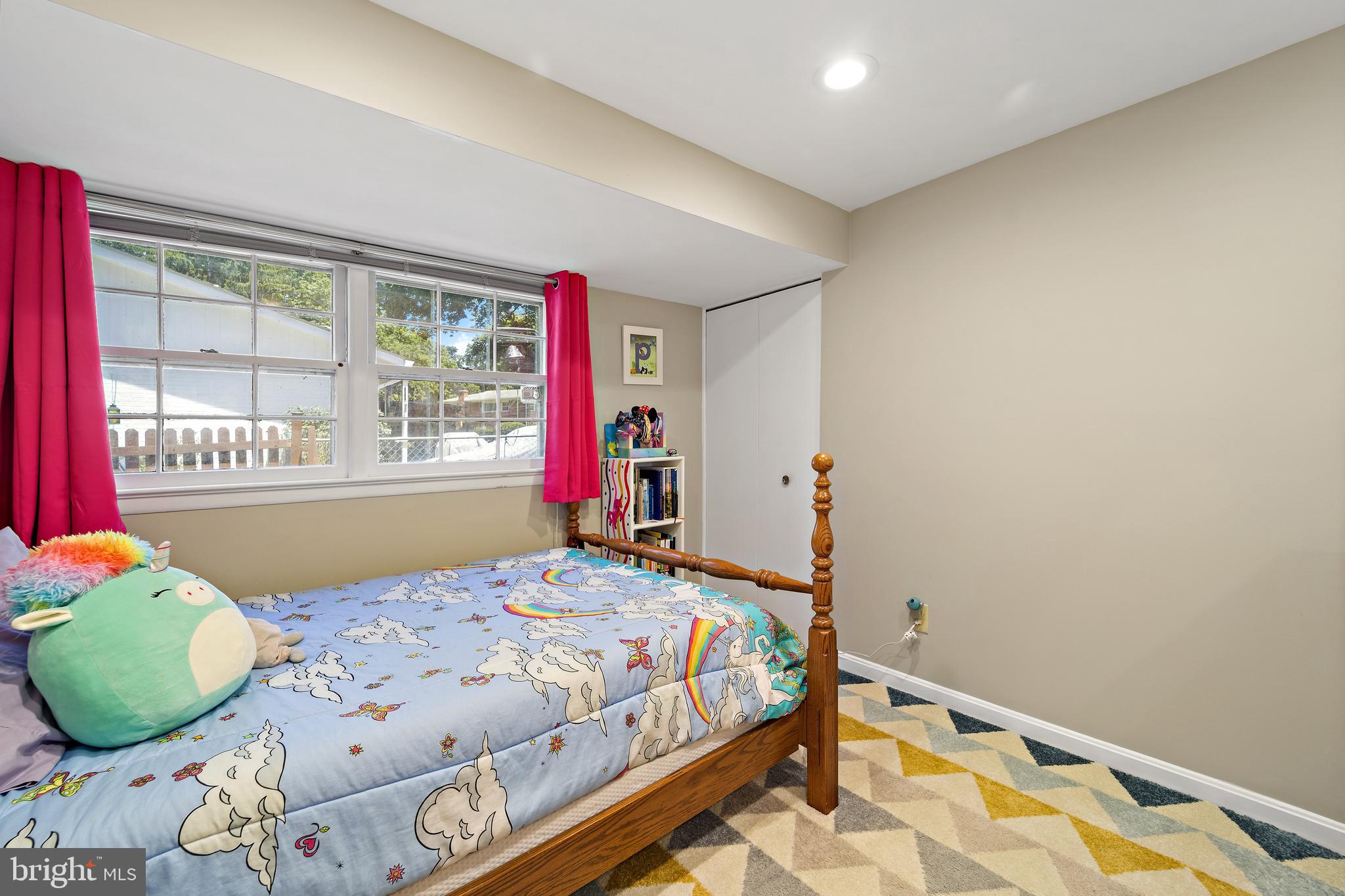 HILLANDALE HEIGHTS - Residential