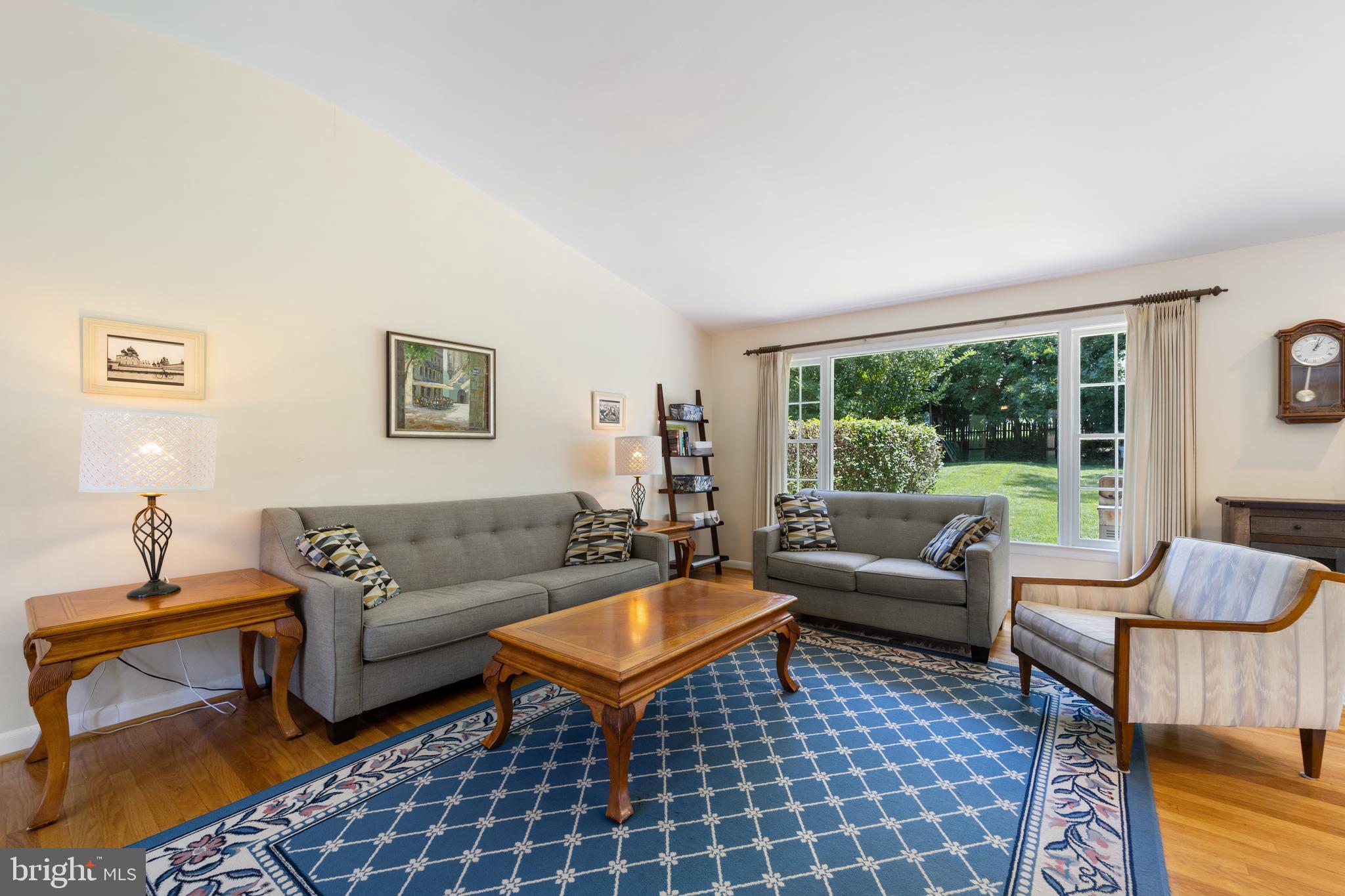 HILLANDALE HEIGHTS - Residential