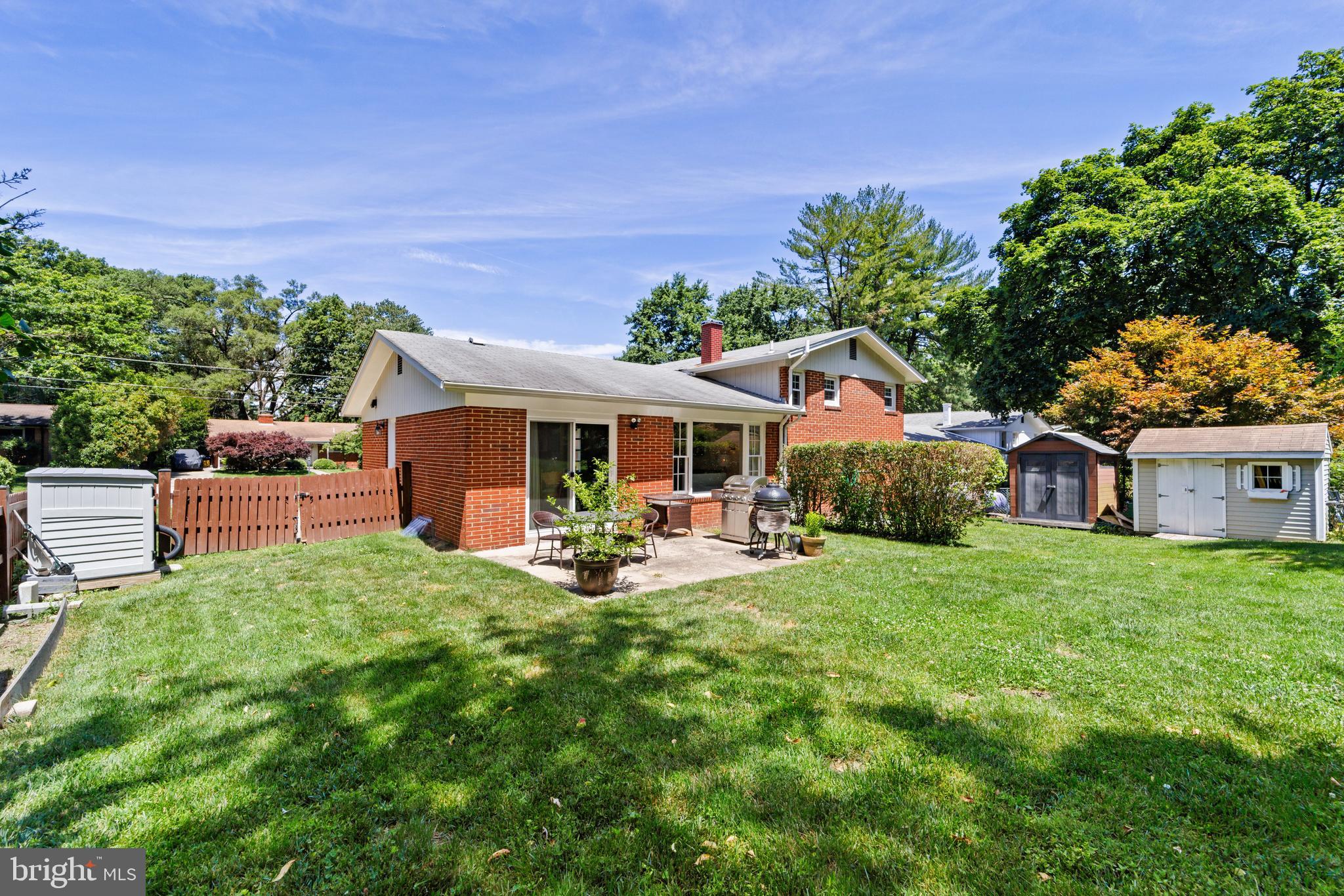 HILLANDALE HEIGHTS - Residential